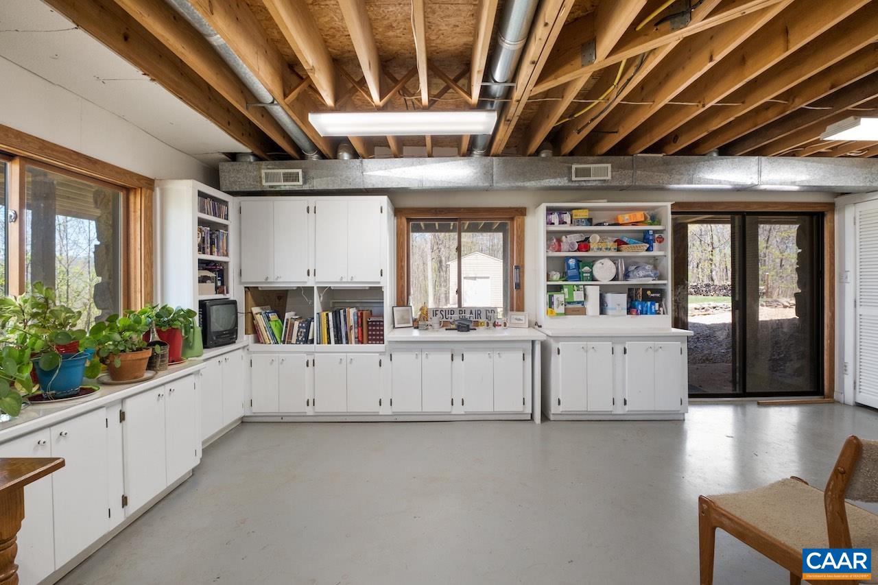 329 BEAR RIDGE TRL