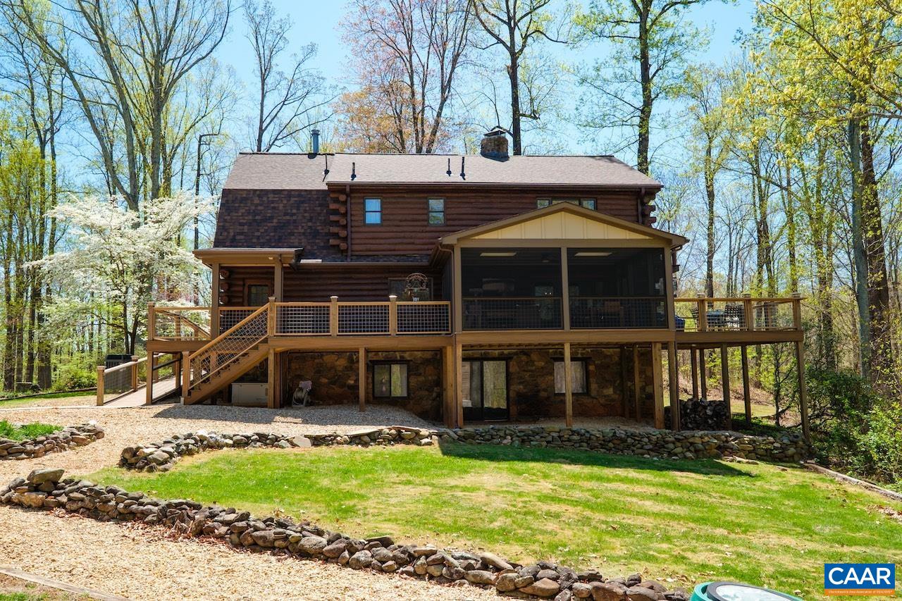 329 BEAR RIDGE TRL