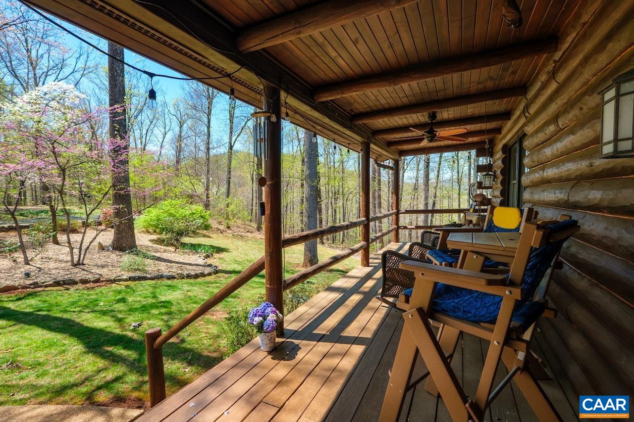 329 BEAR RIDGE TRL