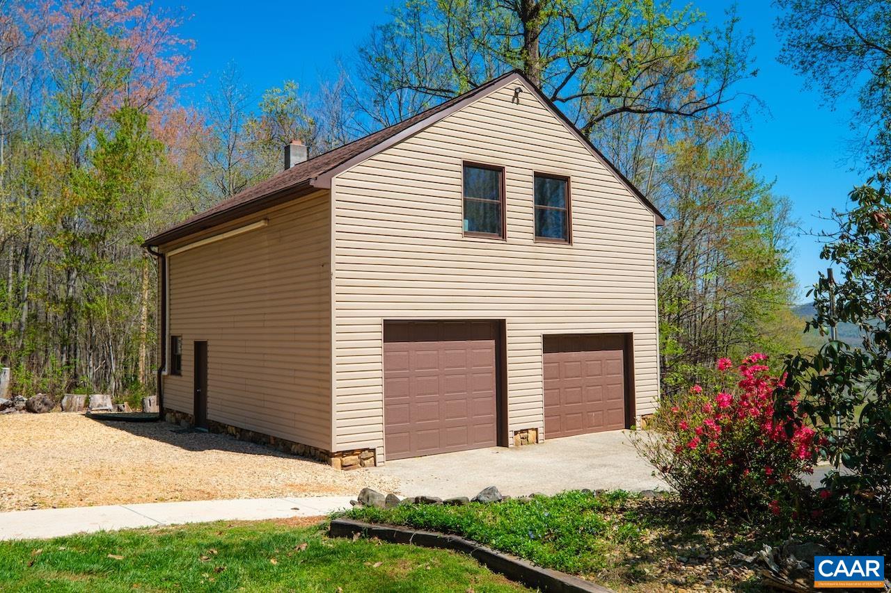 329 BEAR RIDGE TRL
