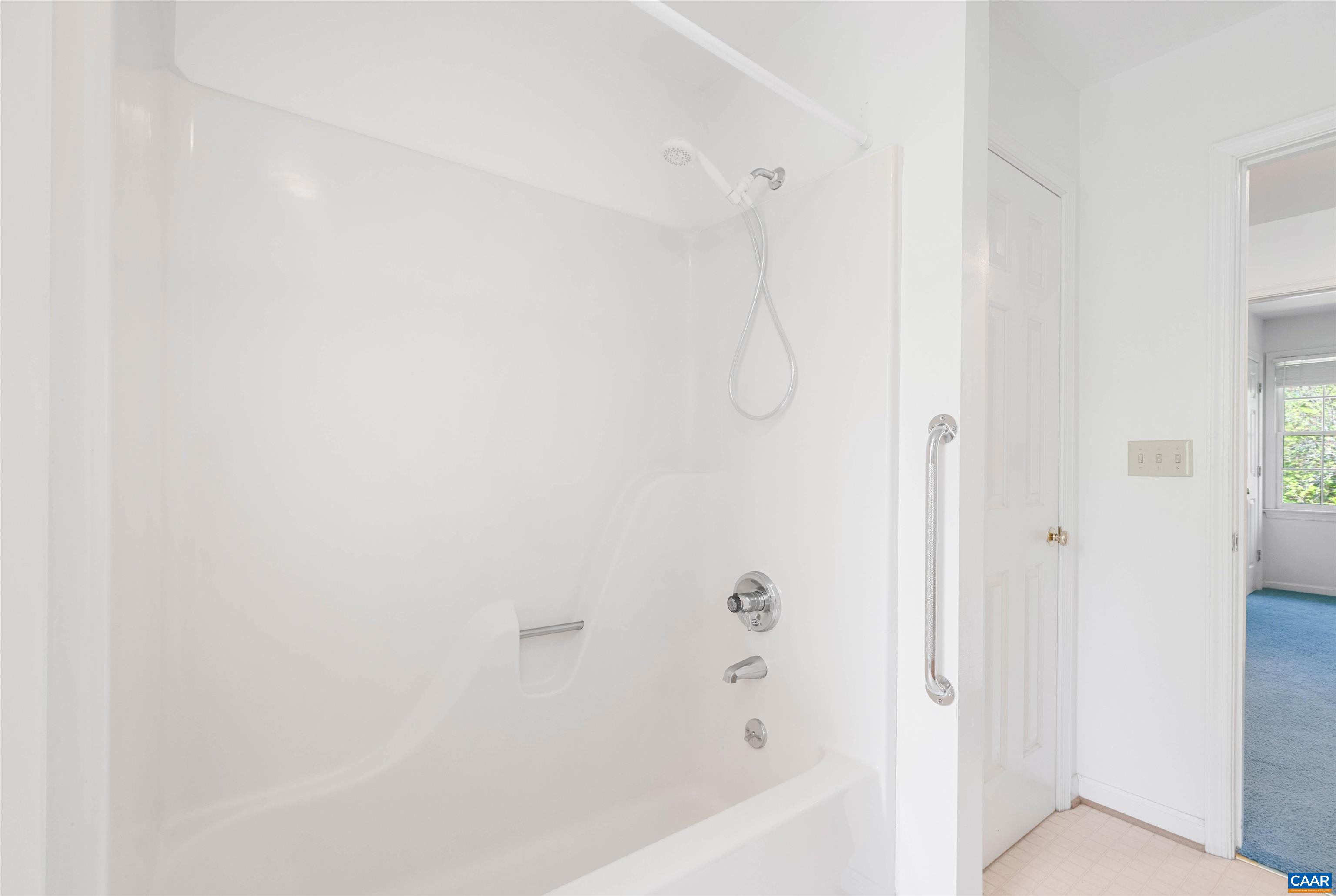 103 DOVER CT