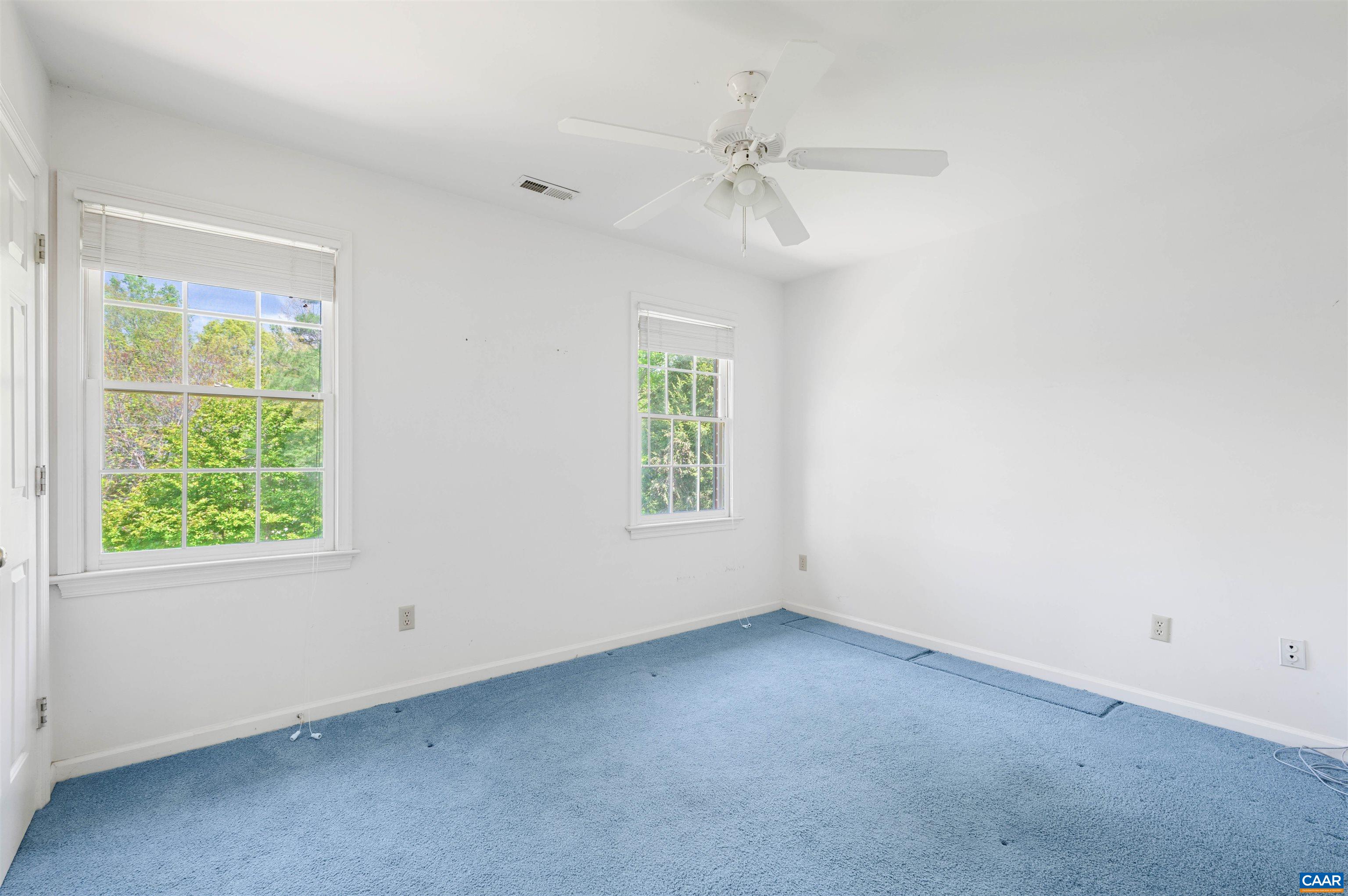 103 DOVER CT