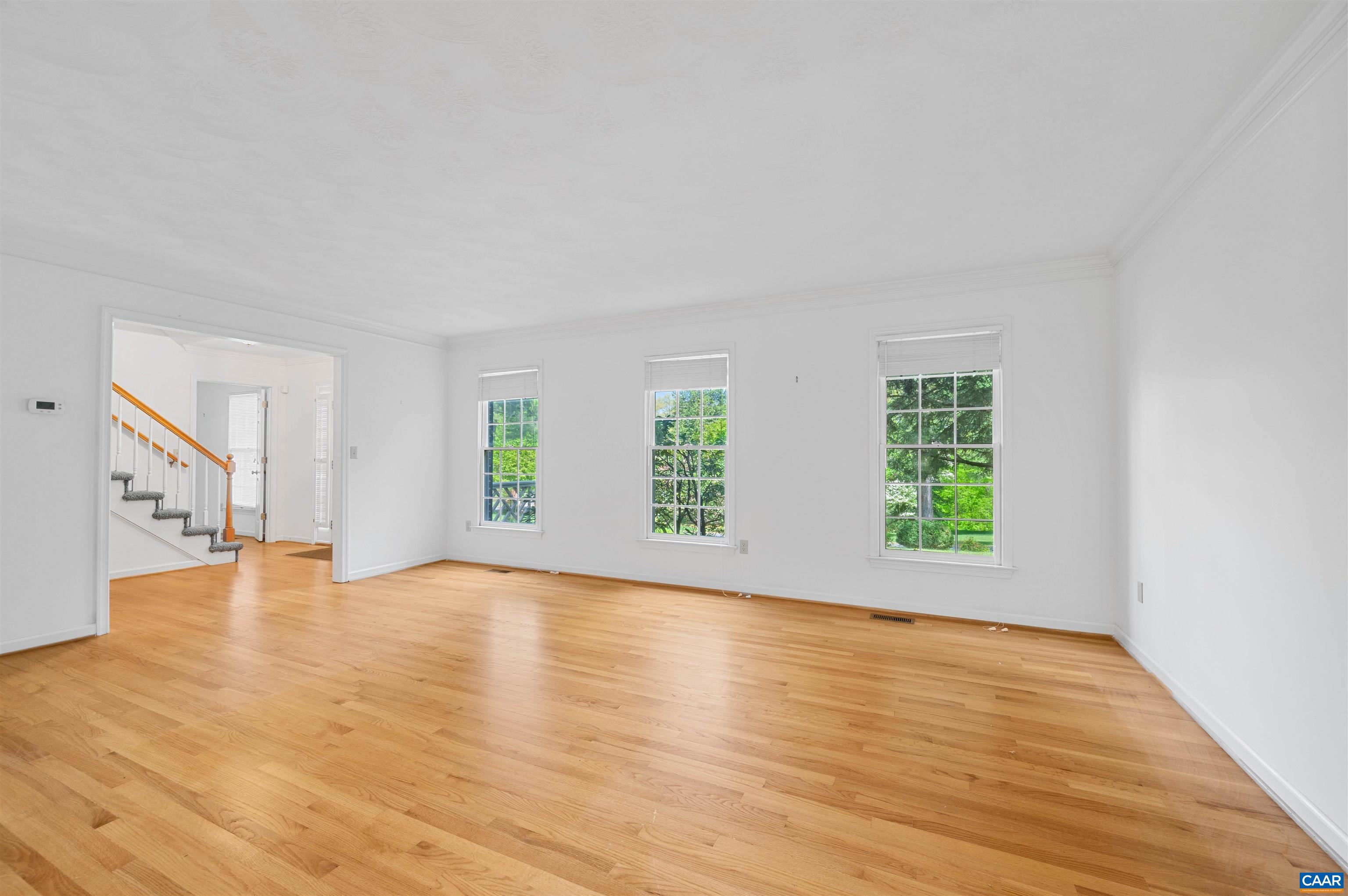 103 DOVER CT
