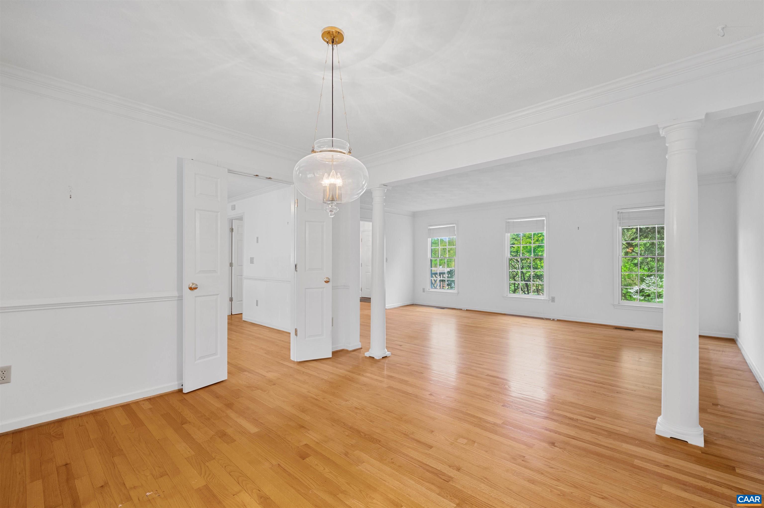 103 DOVER CT