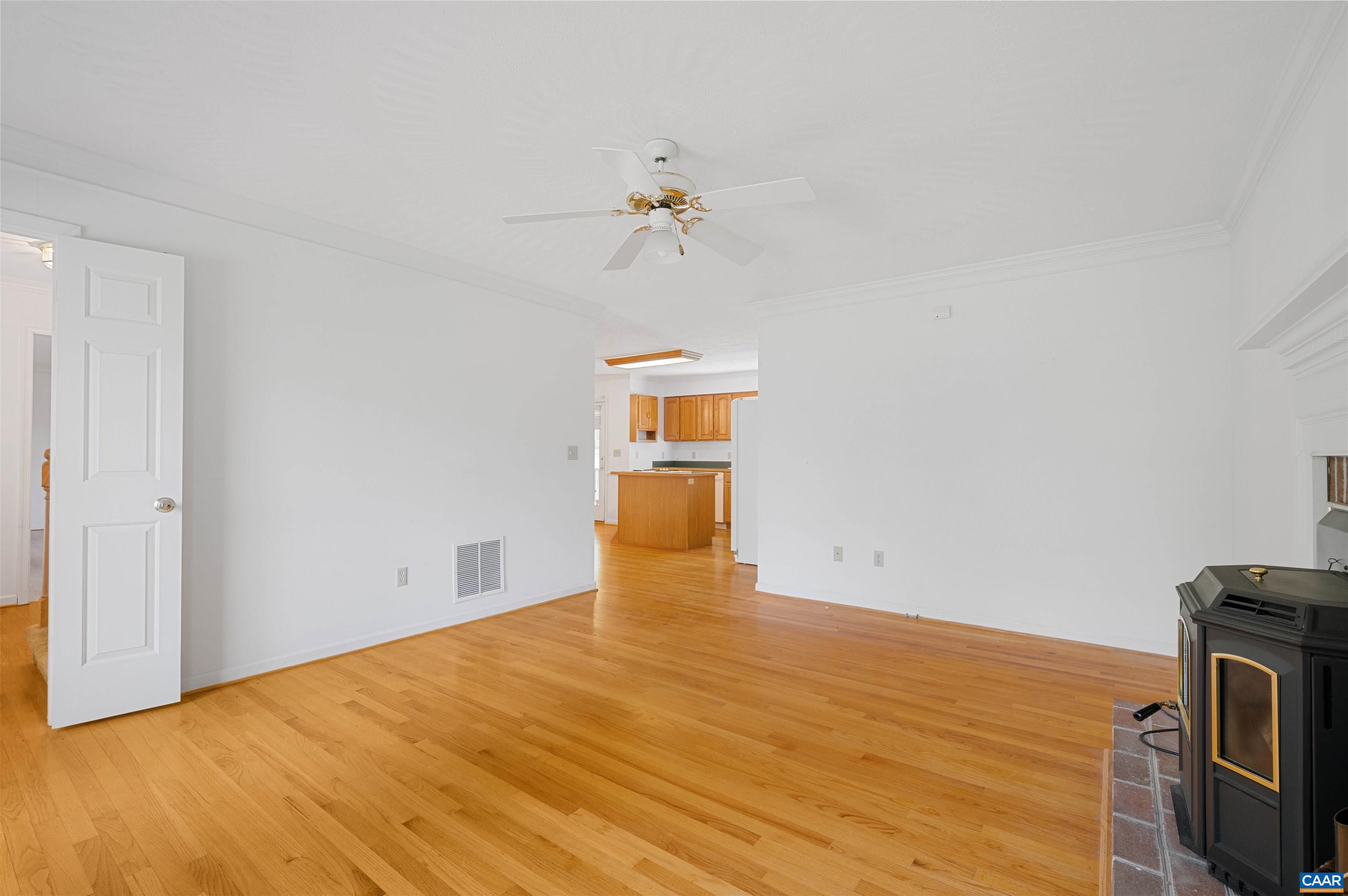 103 DOVER CT