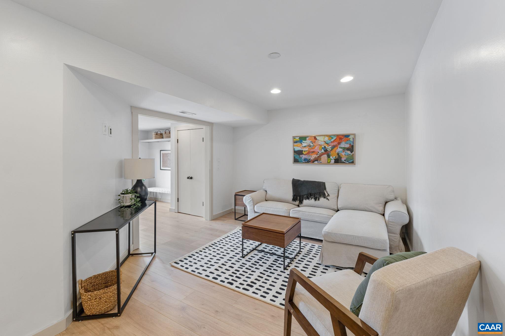 111 HARRIS RD