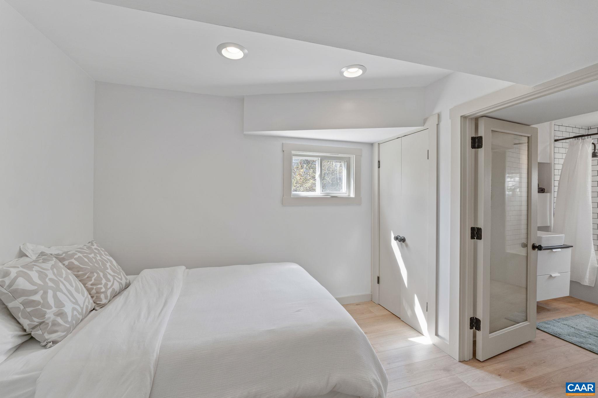 111 HARRIS RD