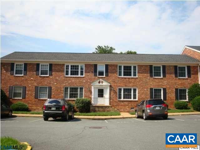 2420 BARRACKS PL Unit: 3