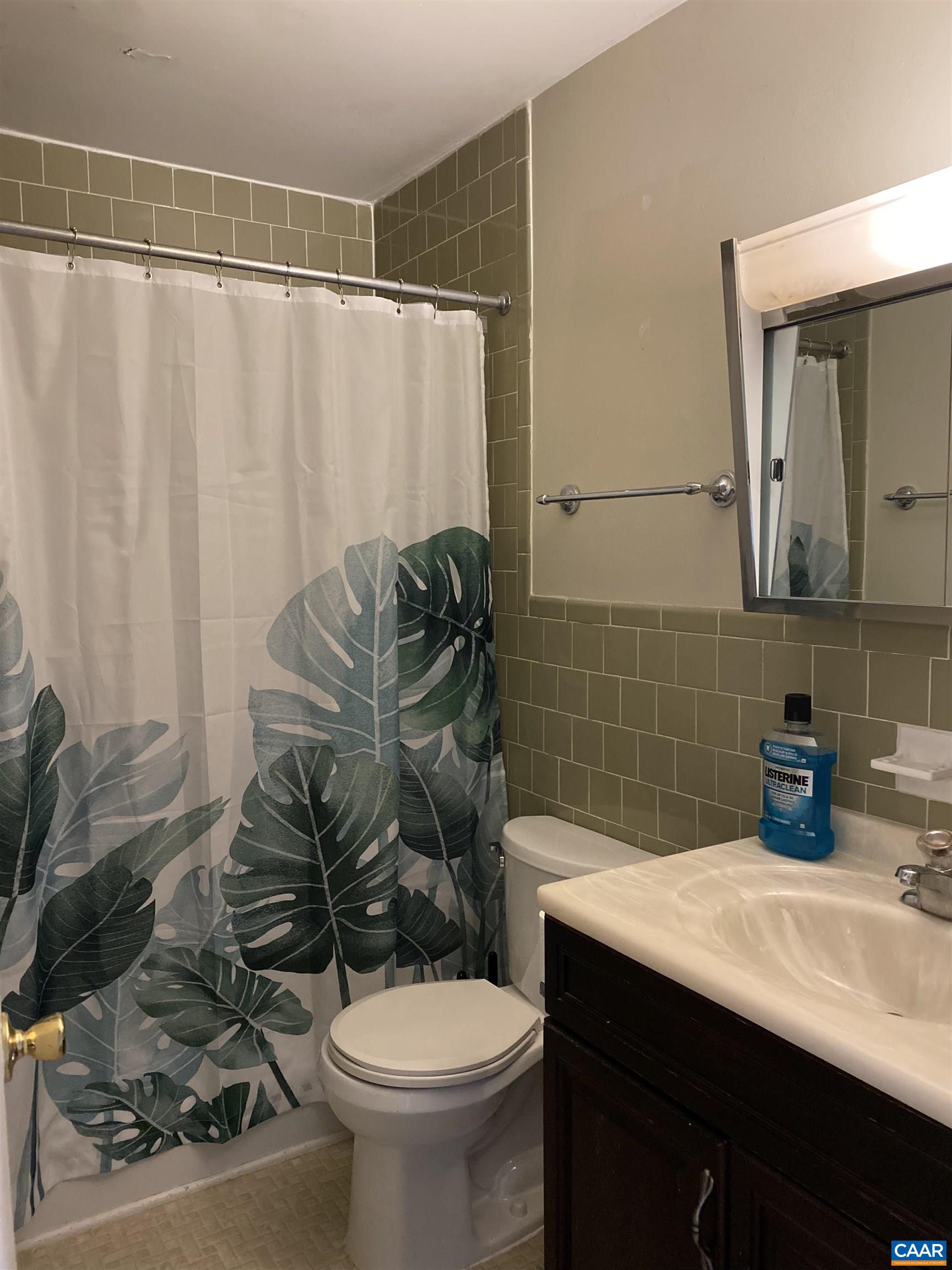 115 HESSIAN HILLS RDG Unit: 3