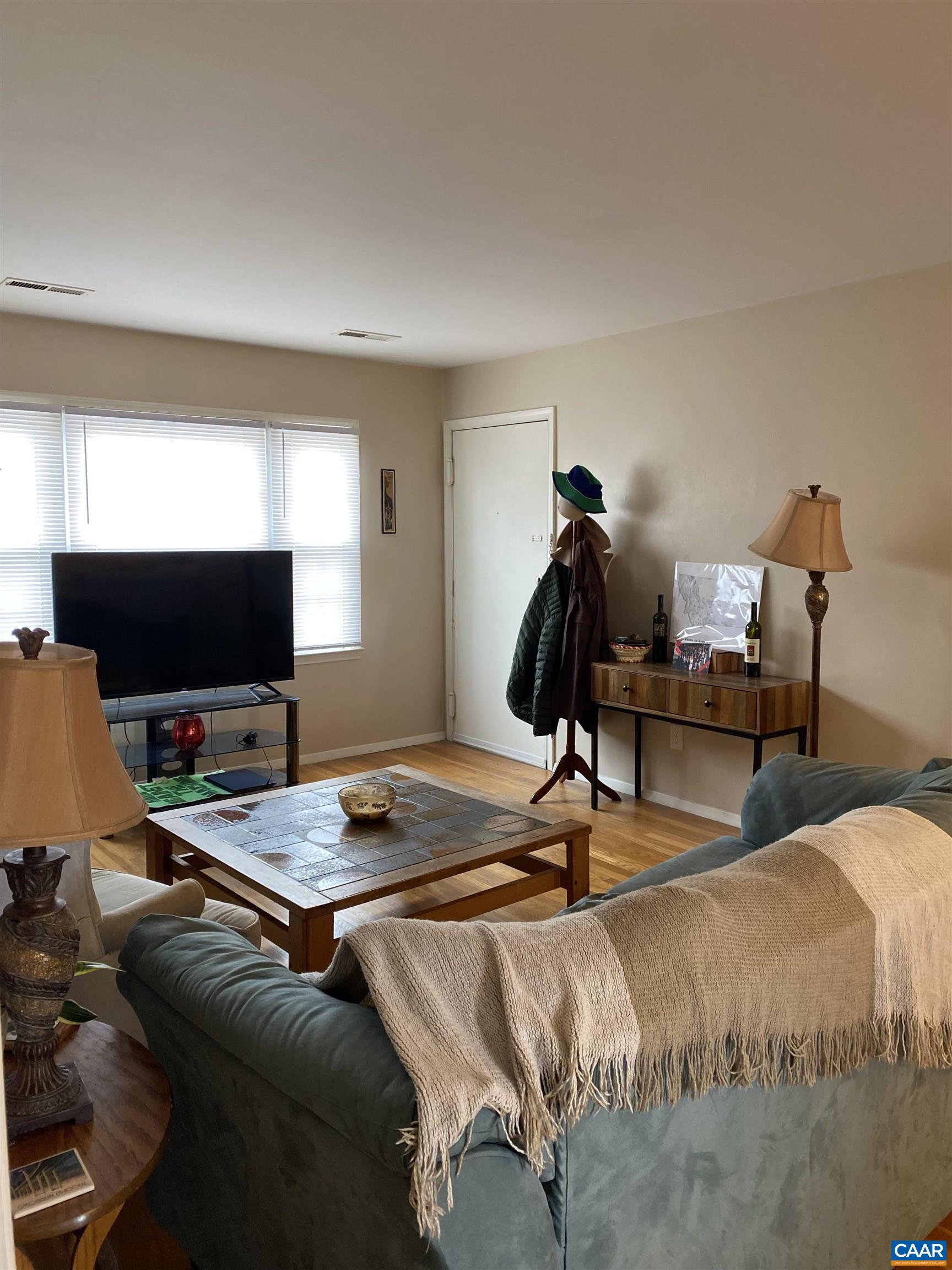 115 HESSIAN HILLS RDG Unit: 3