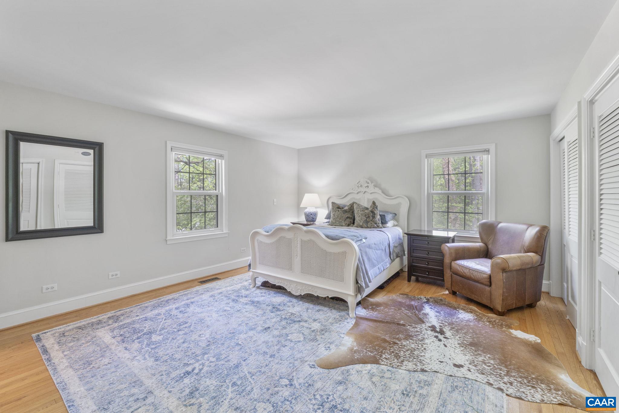 872 FLORDON DR