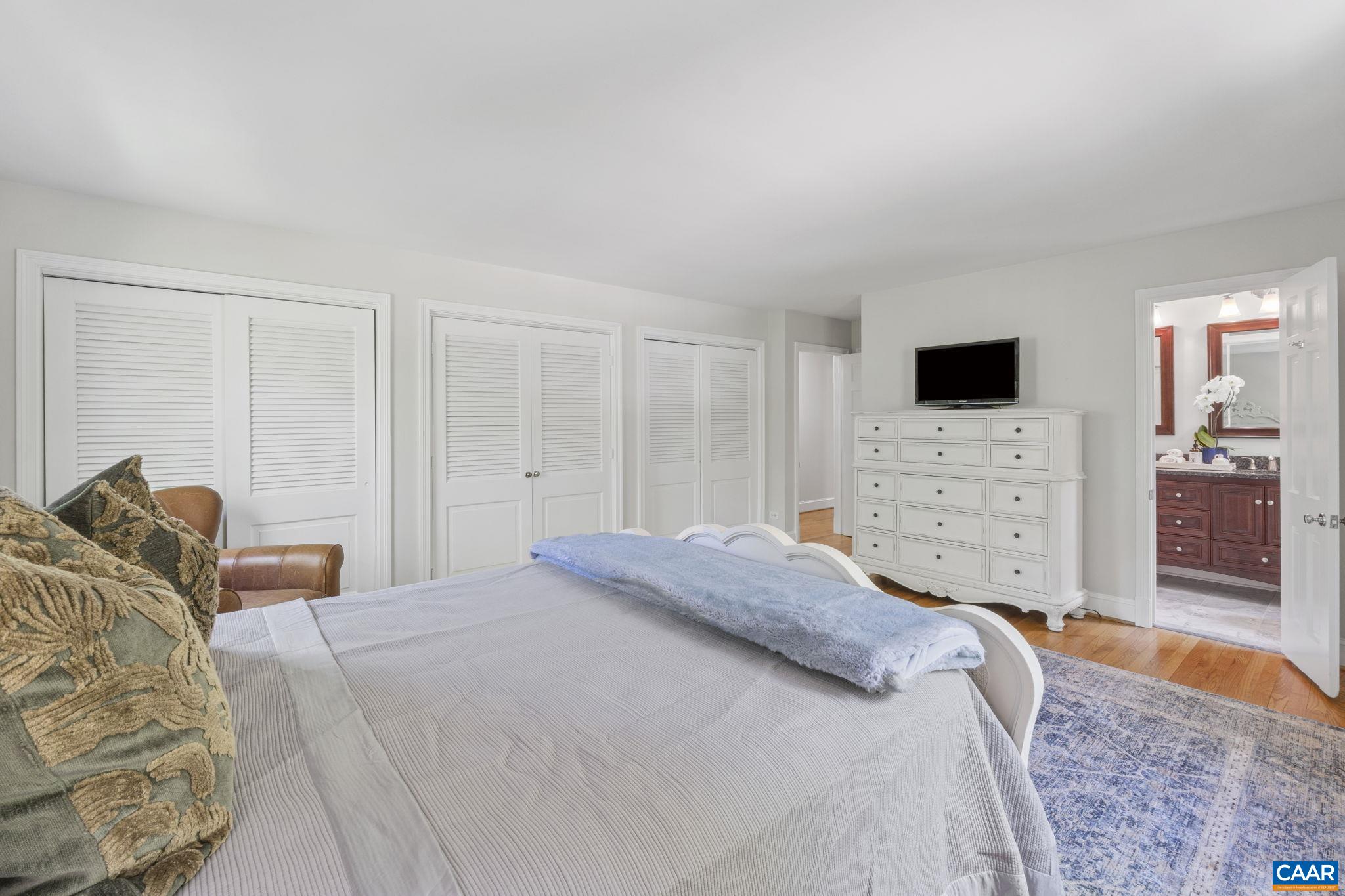872 FLORDON DR