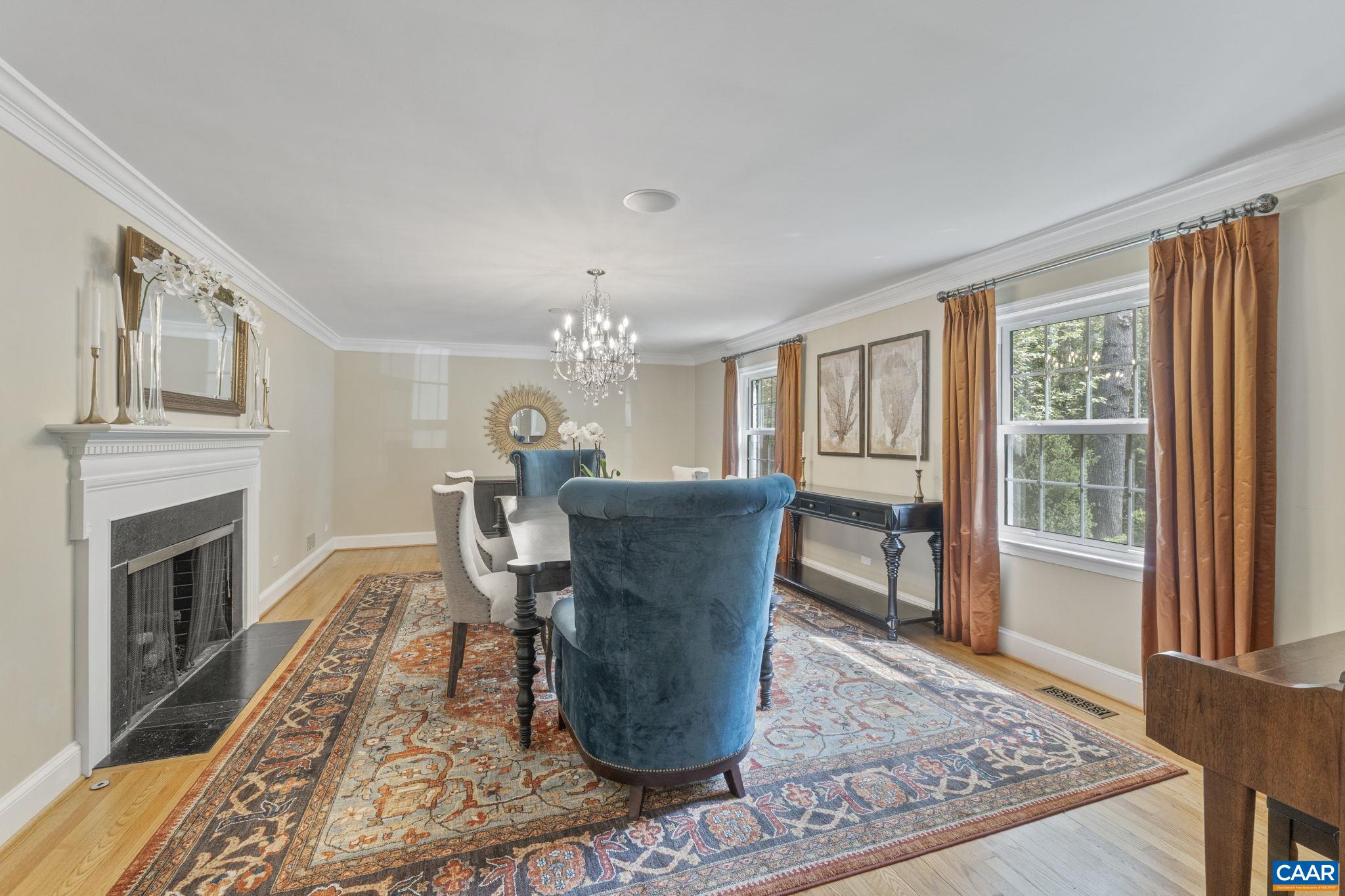 872 FLORDON DR