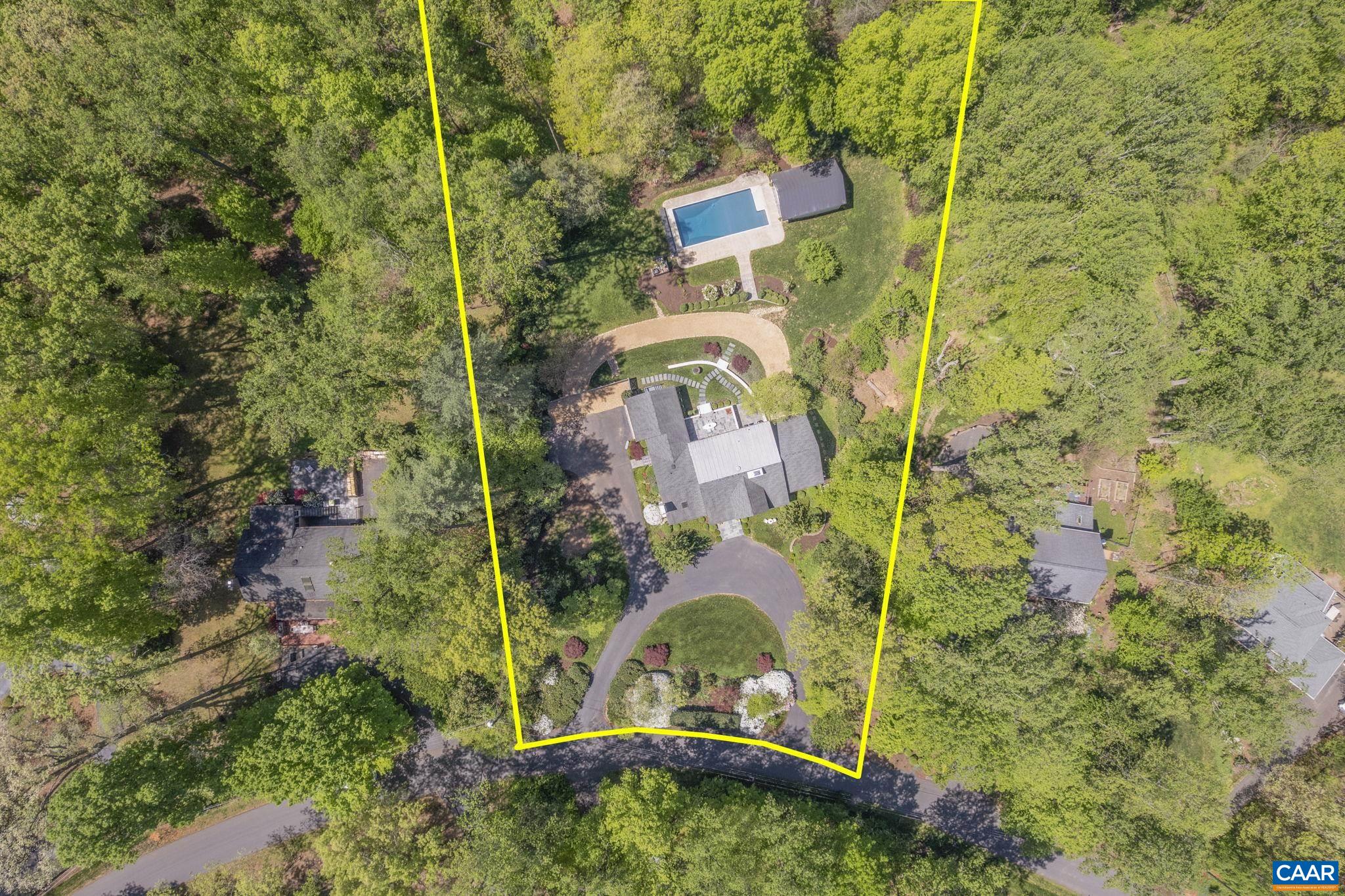 872 FLORDON DR