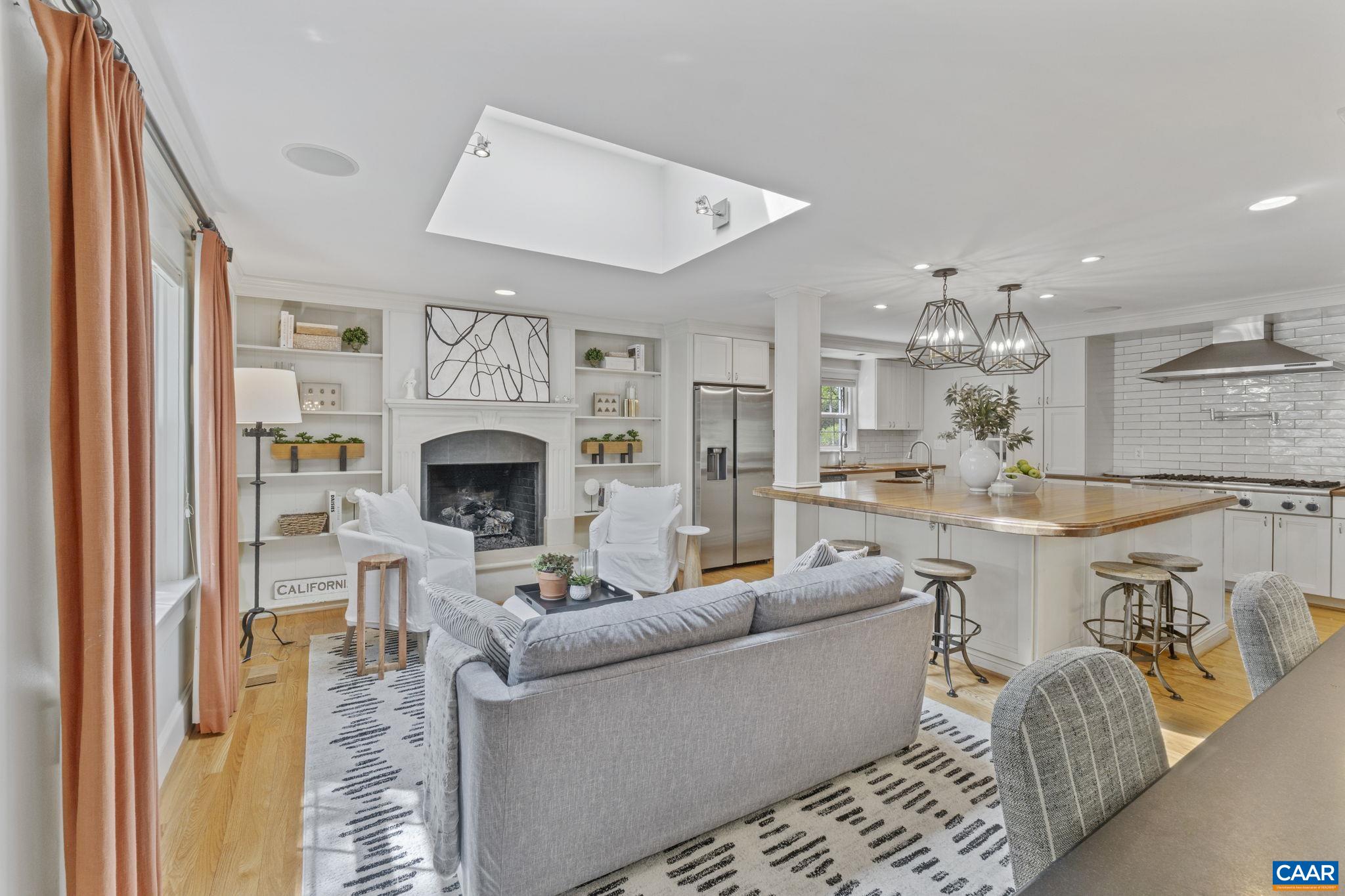 872 FLORDON DR