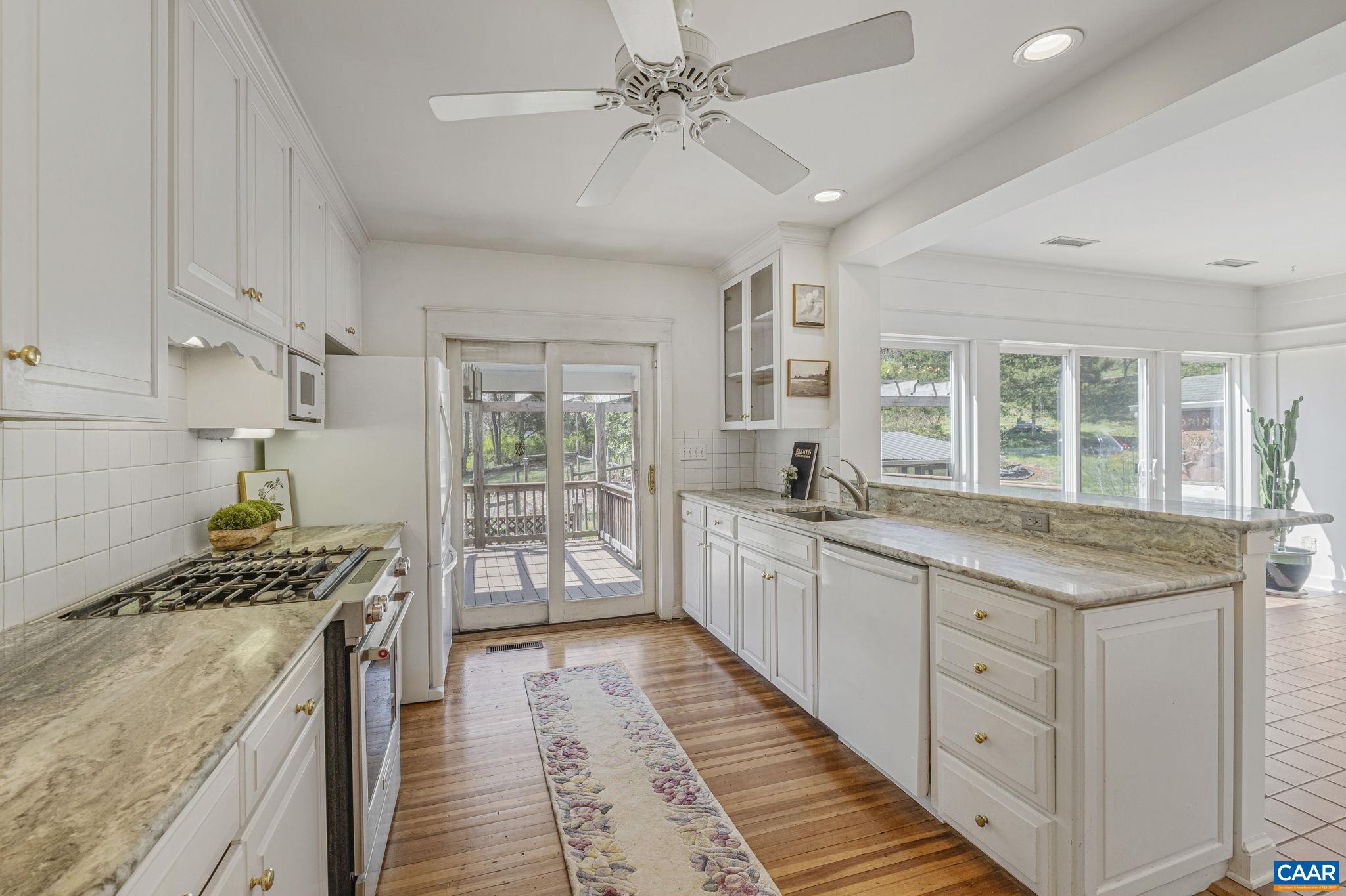525 DEBENHAM CT