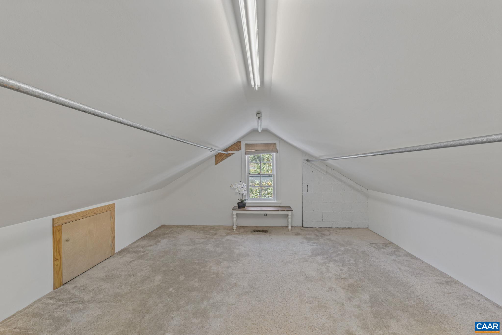 525 DEBENHAM CT