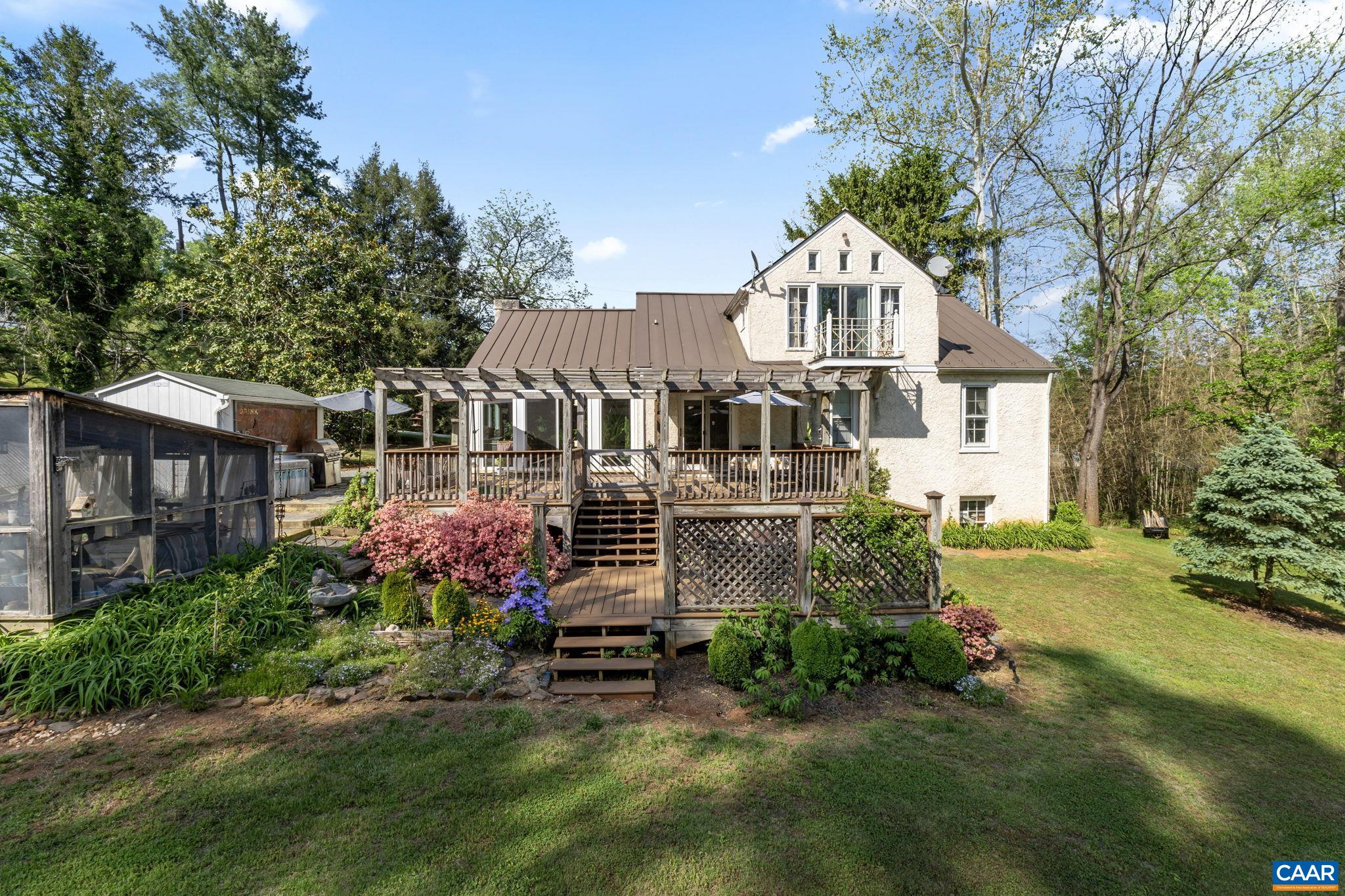 525 DEBENHAM CT
