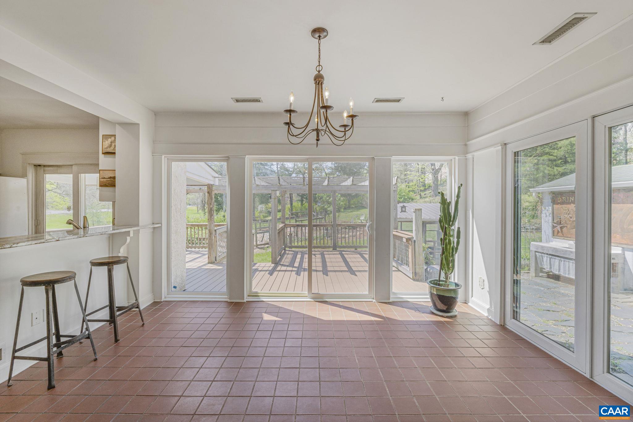 525 DEBENHAM CT