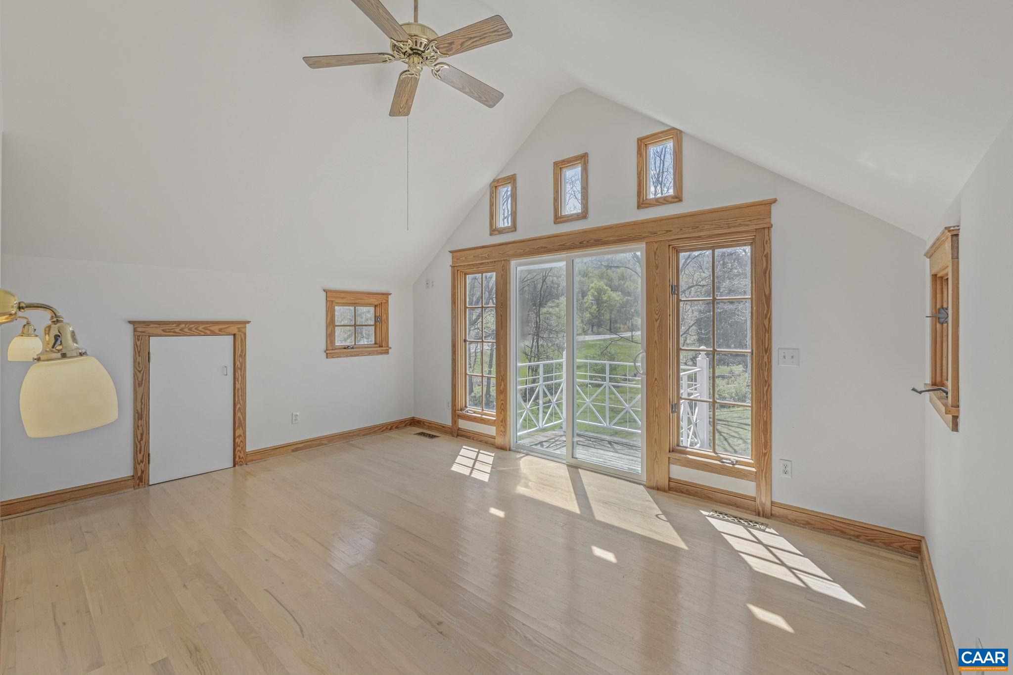 525 DEBENHAM CT