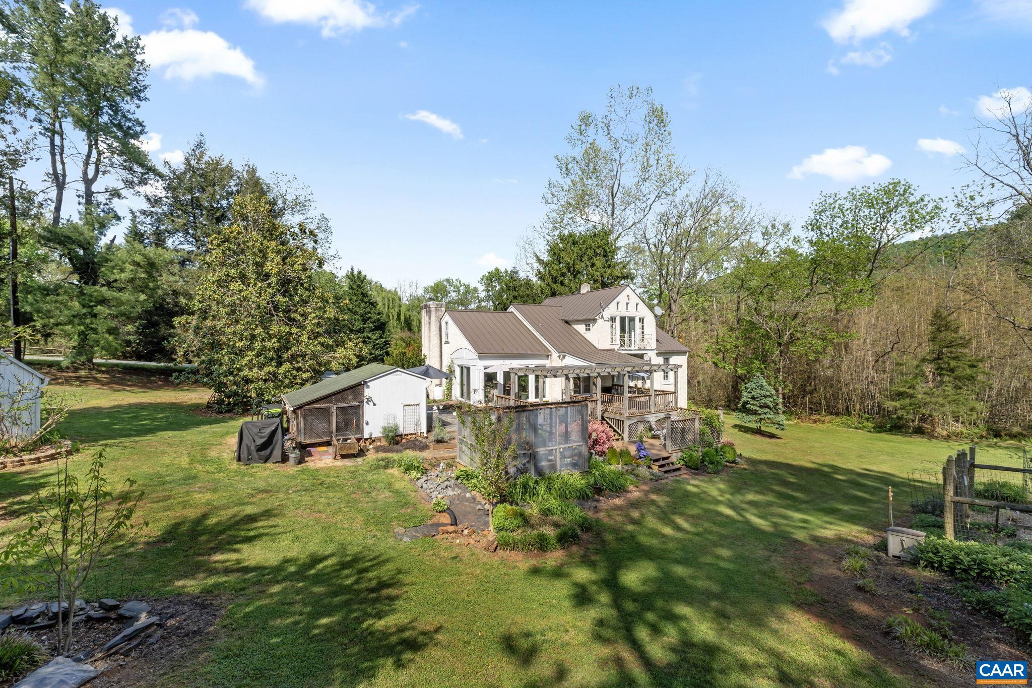 525 DEBENHAM CT
