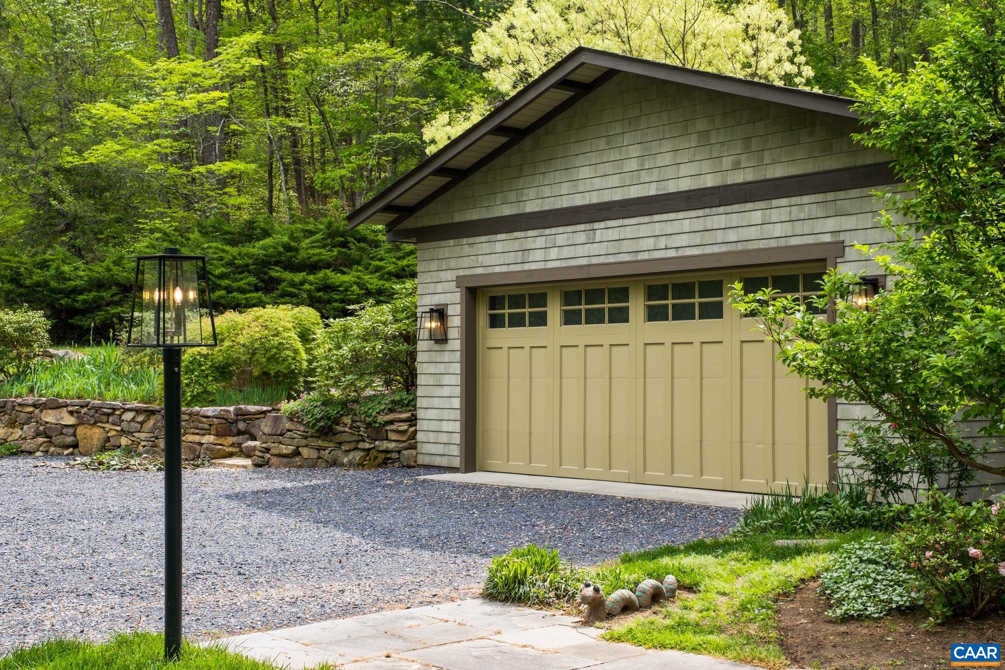 4547 TAYLOR CREEK RD