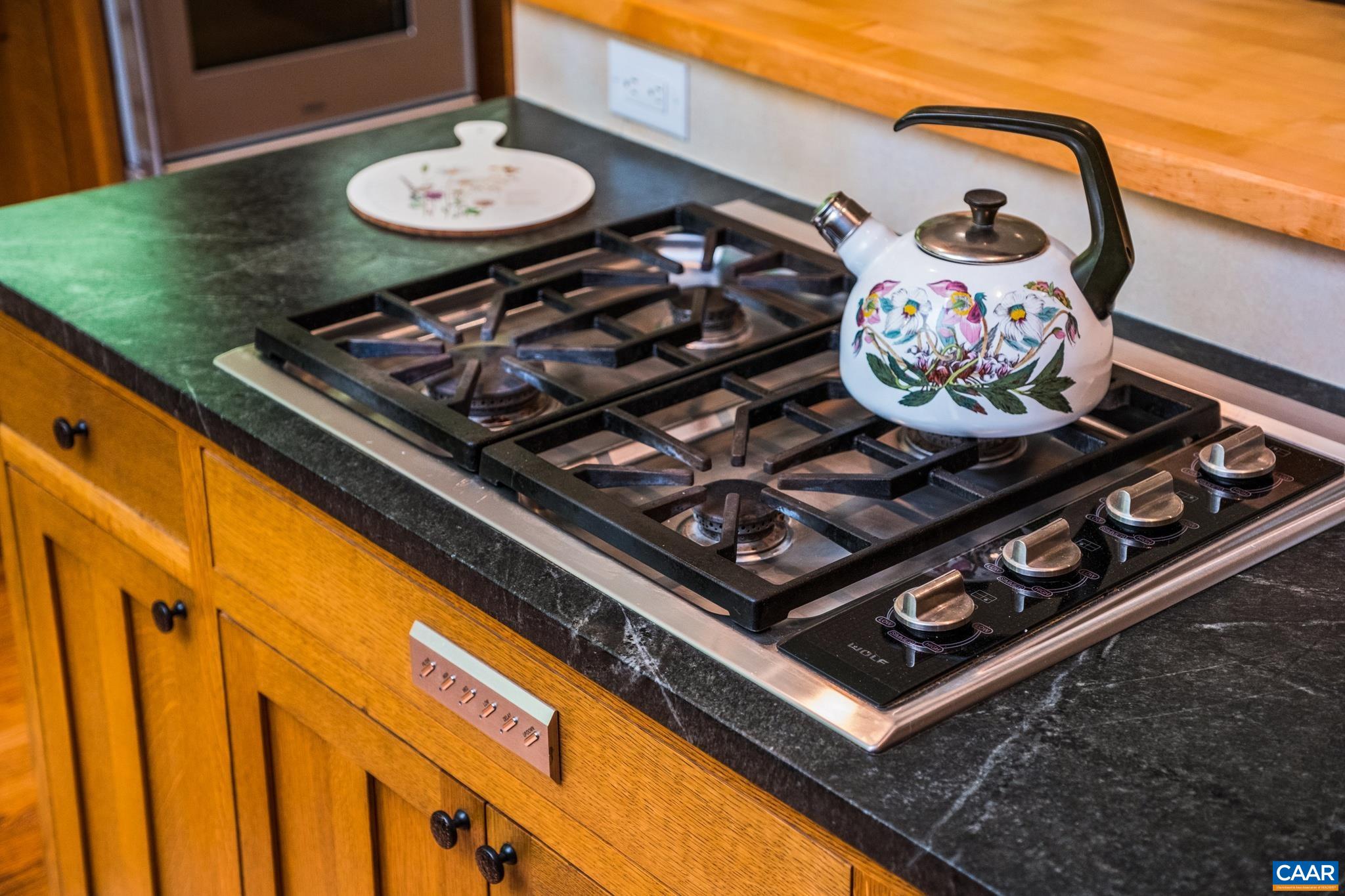 4547 TAYLOR CREEK RD