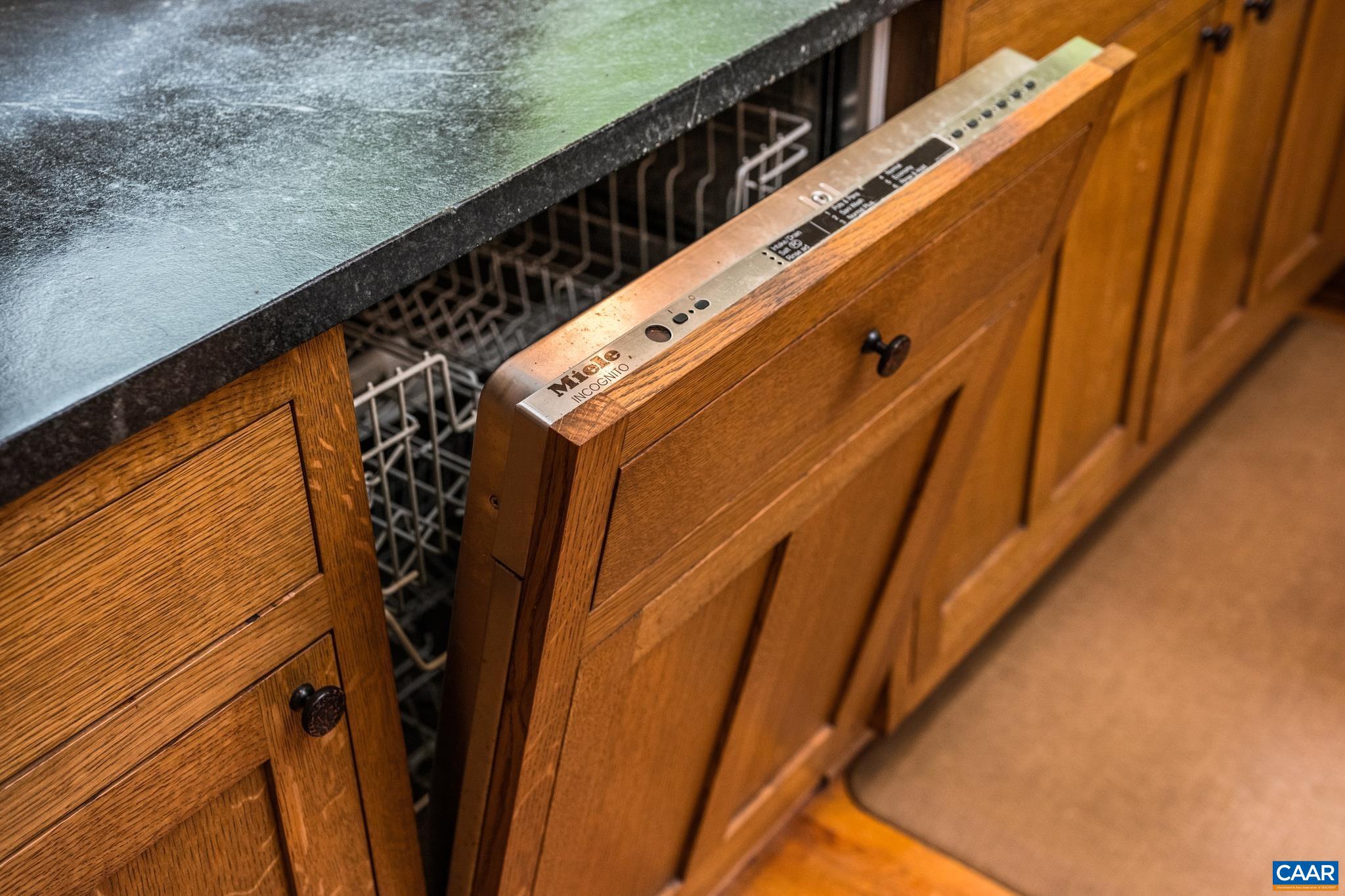 4547 TAYLOR CREEK RD