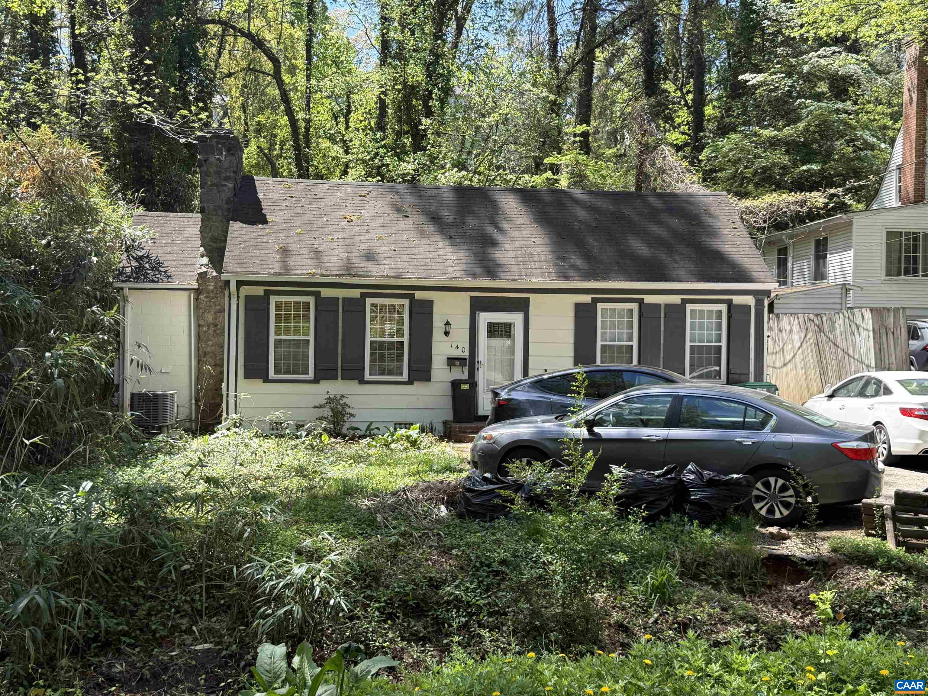 140 VALLEY RD