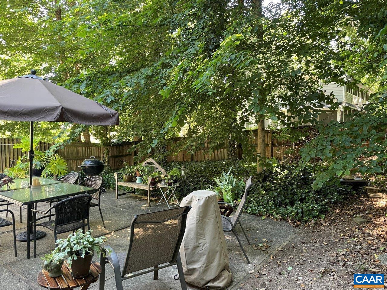1618 MASON LN