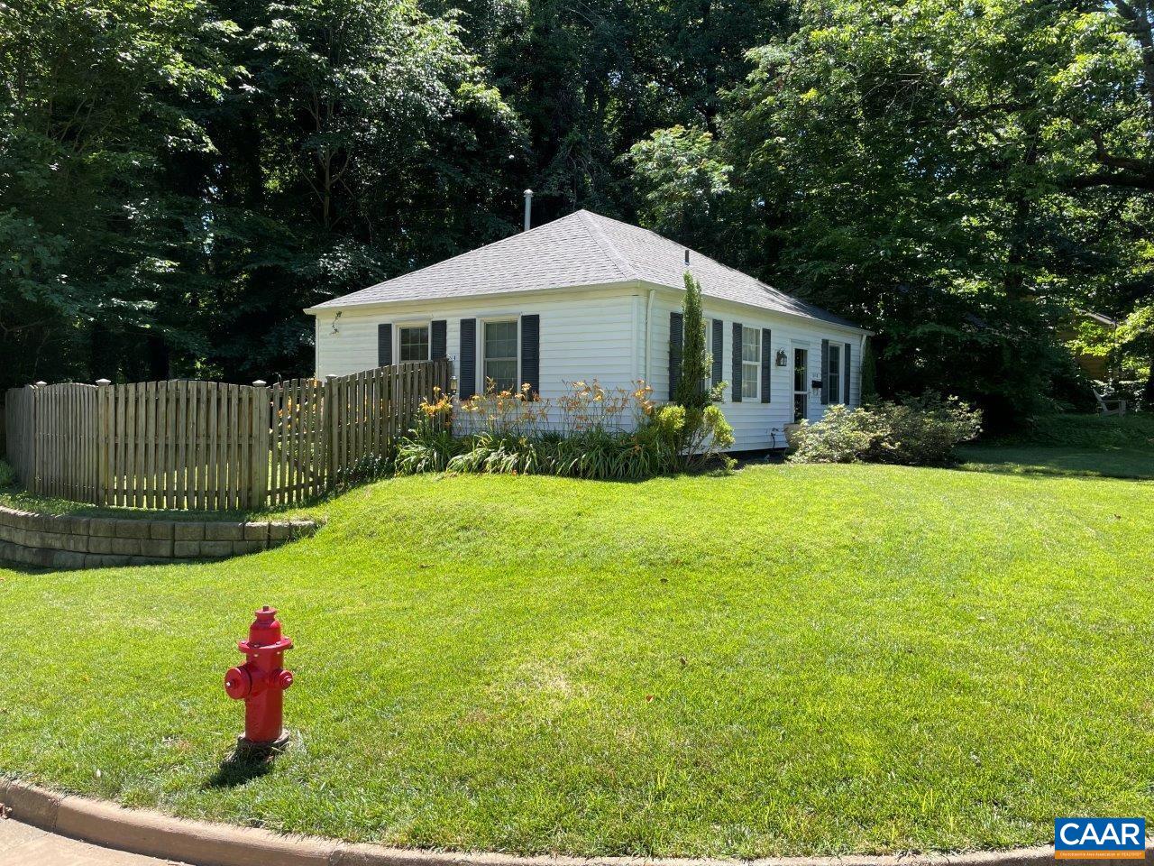 1618 MASON LN