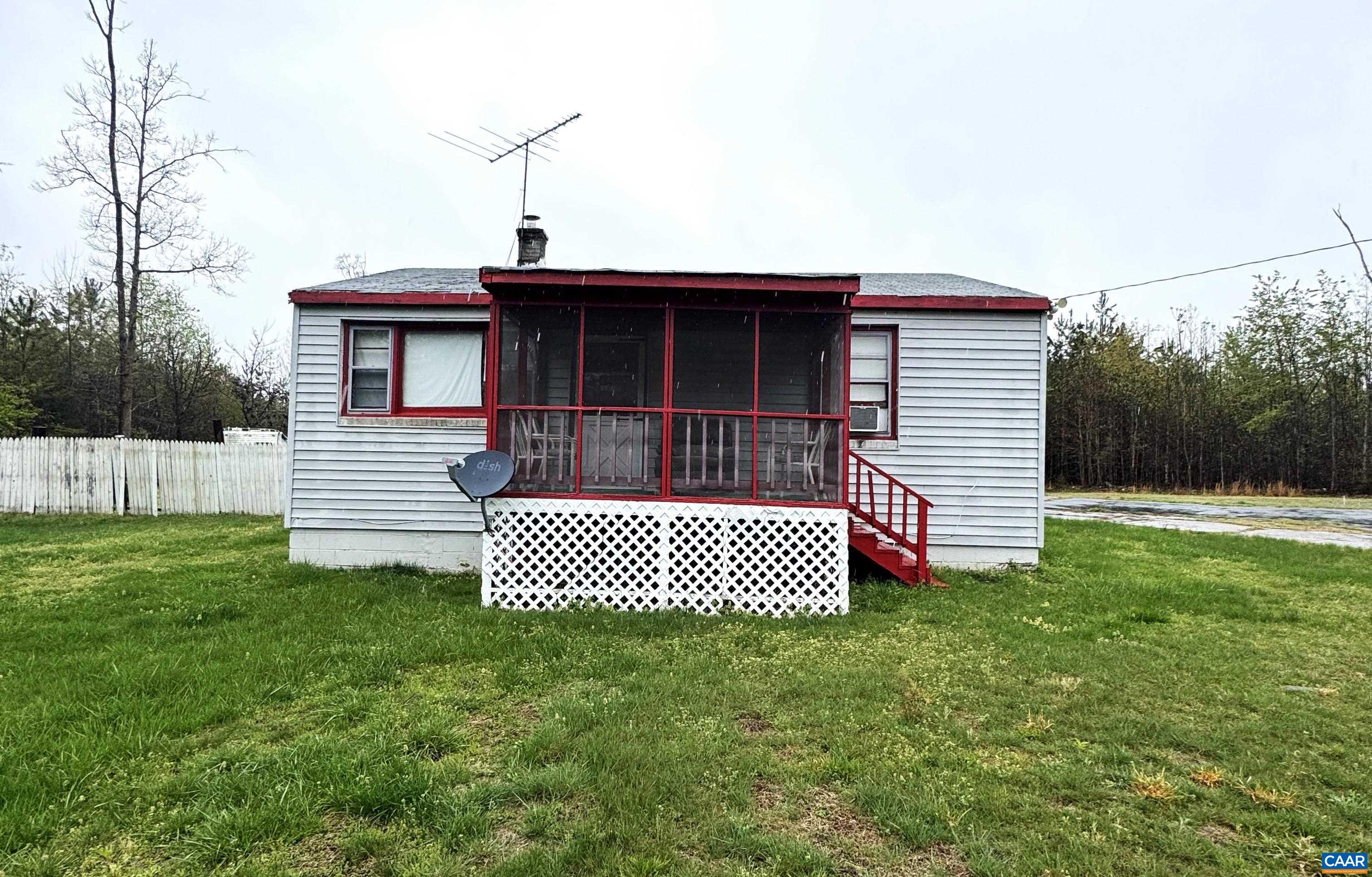 7625 VENABLE RD