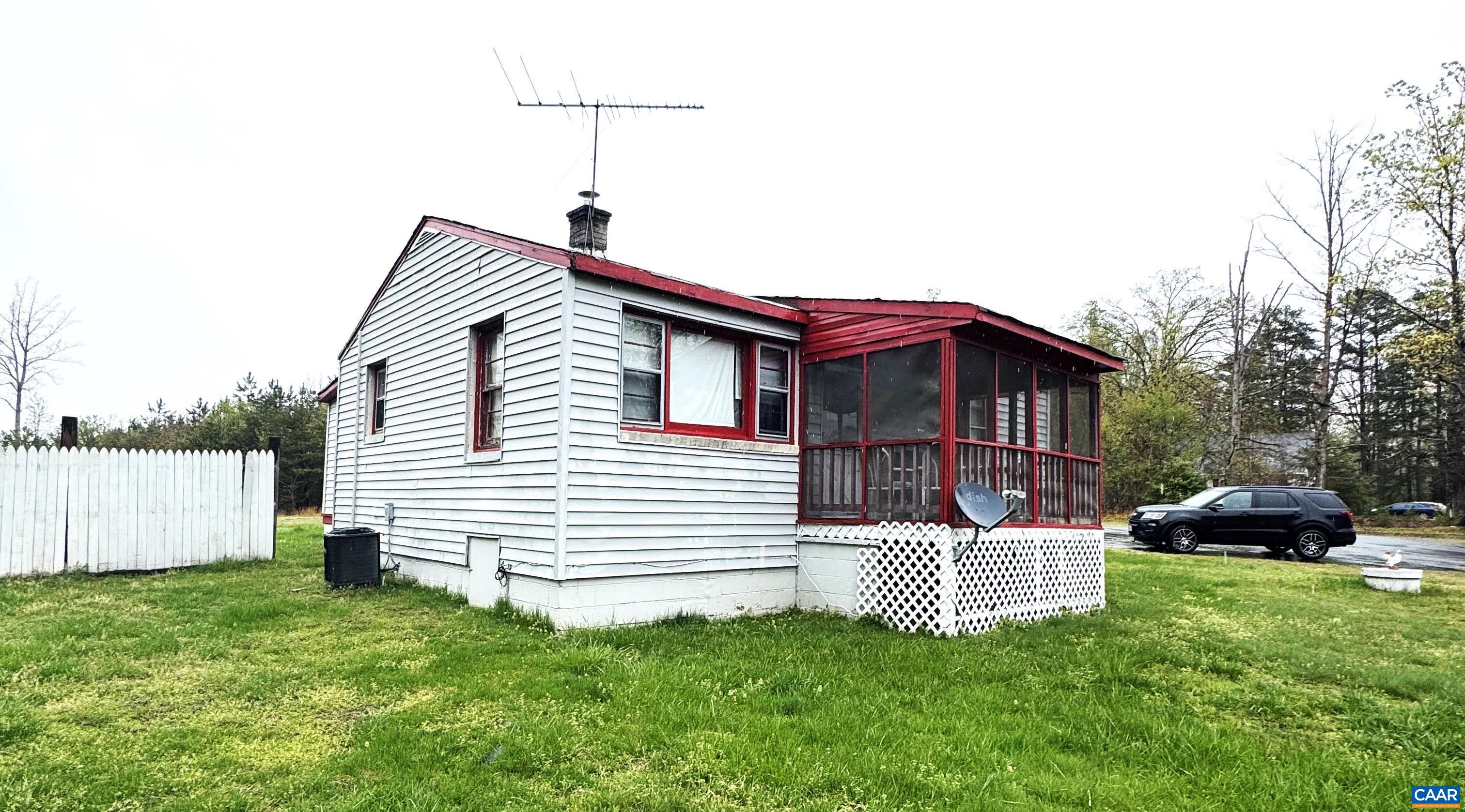 7625 VENABLE RD
