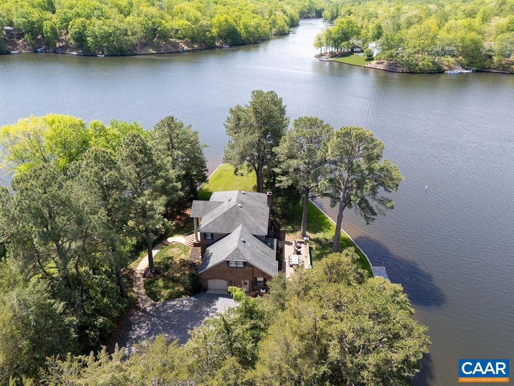 25 BOLLING CIR