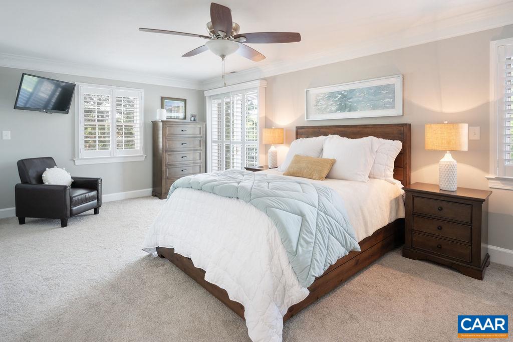 25 BOLLING CIR