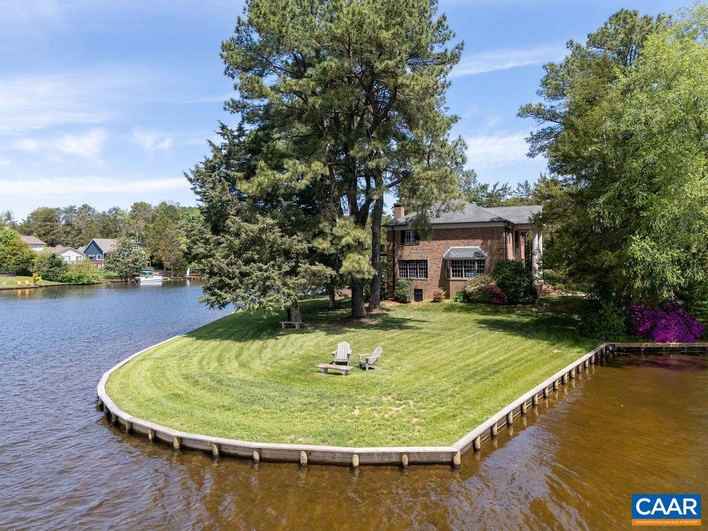 25 BOLLING CIR