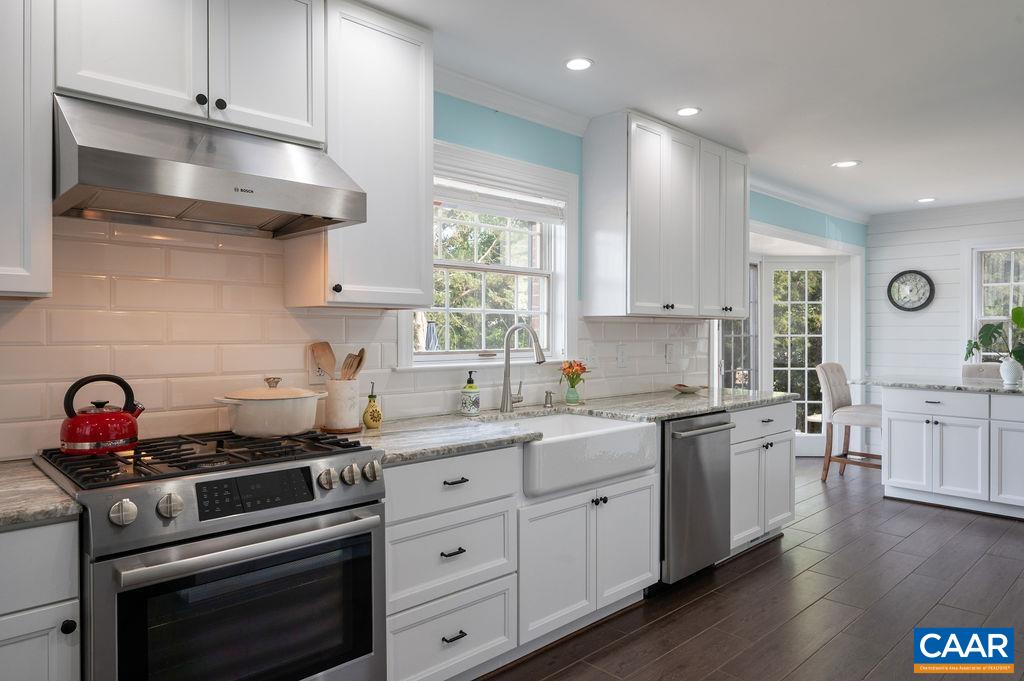 25 BOLLING CIR