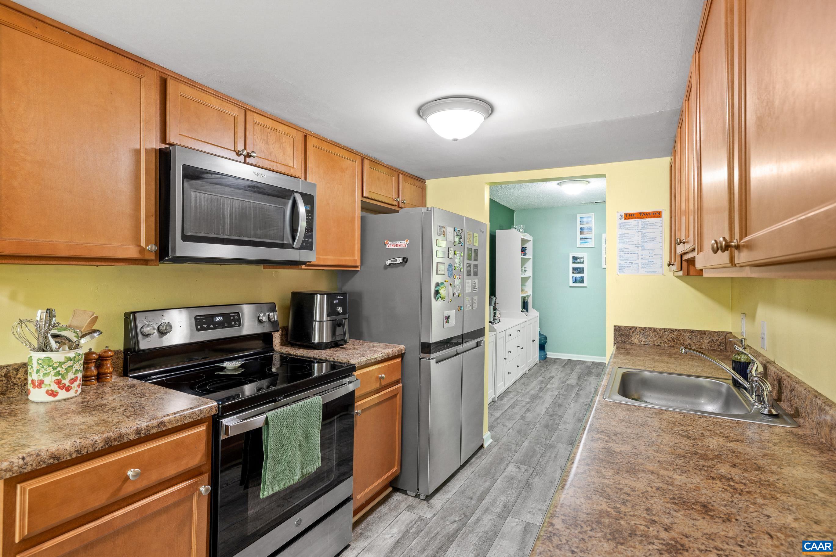 150 SCARBOROUGH PL