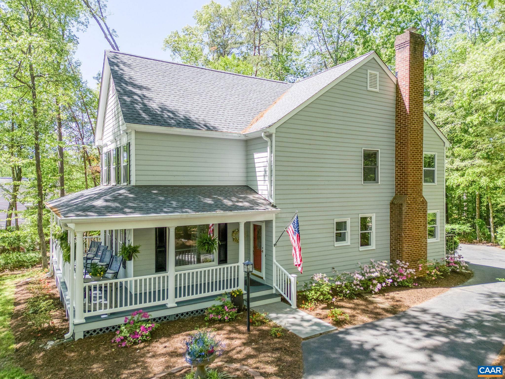 3000 COVE LN