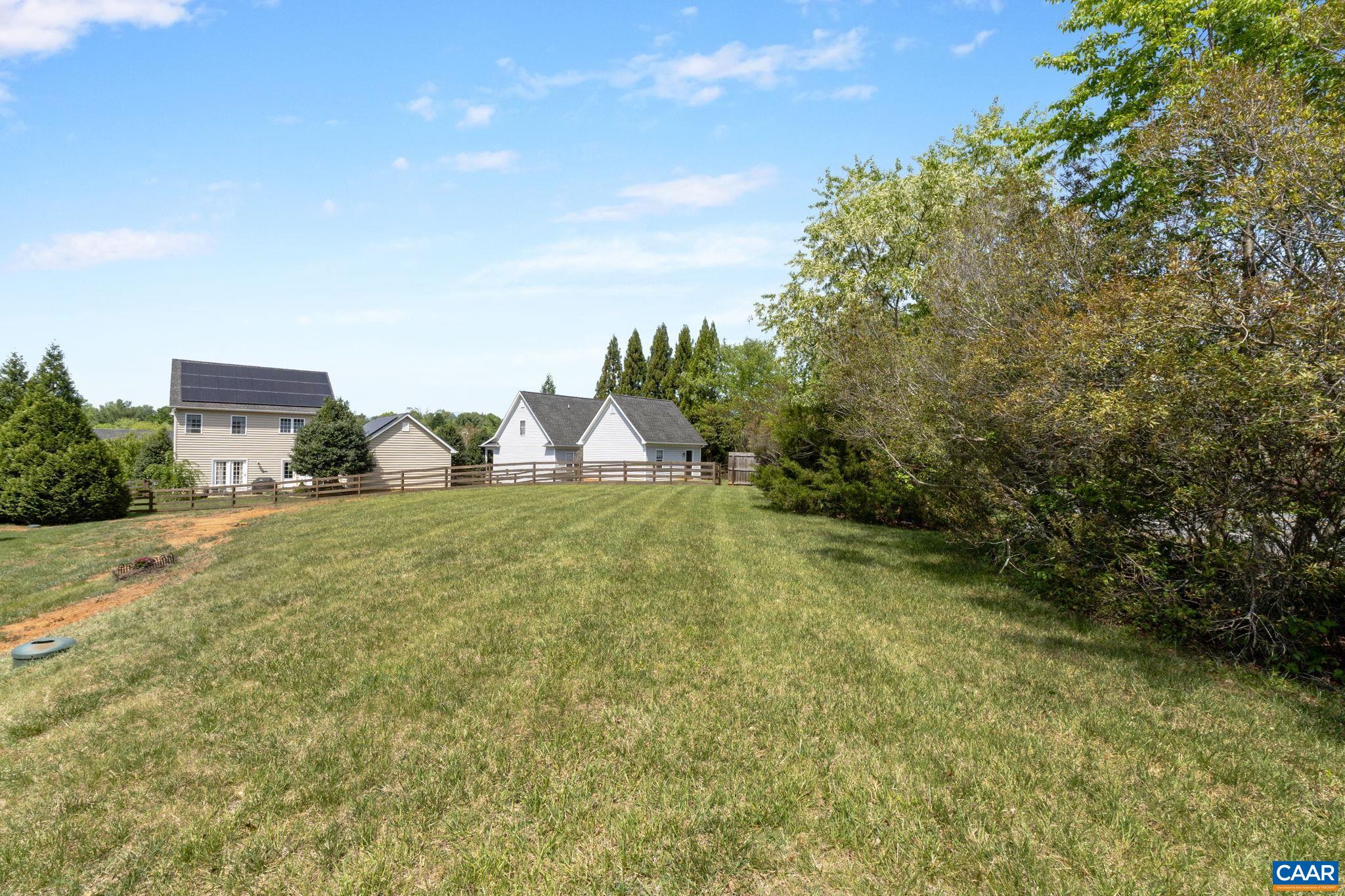 1365 AMBER RIDGE RD