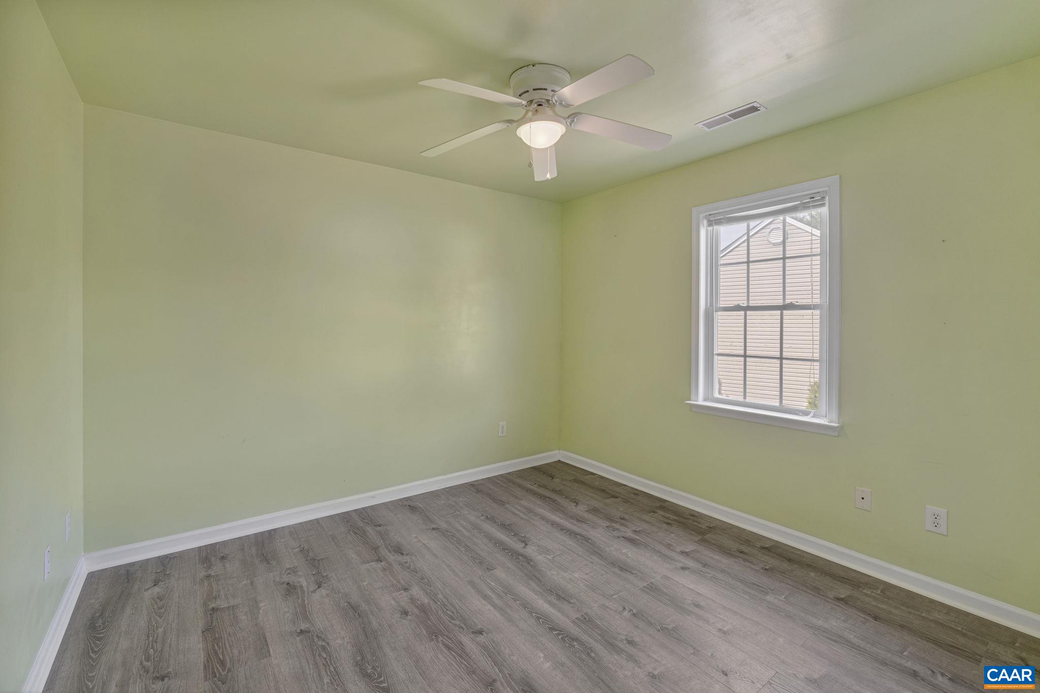 1365 AMBER RIDGE RD