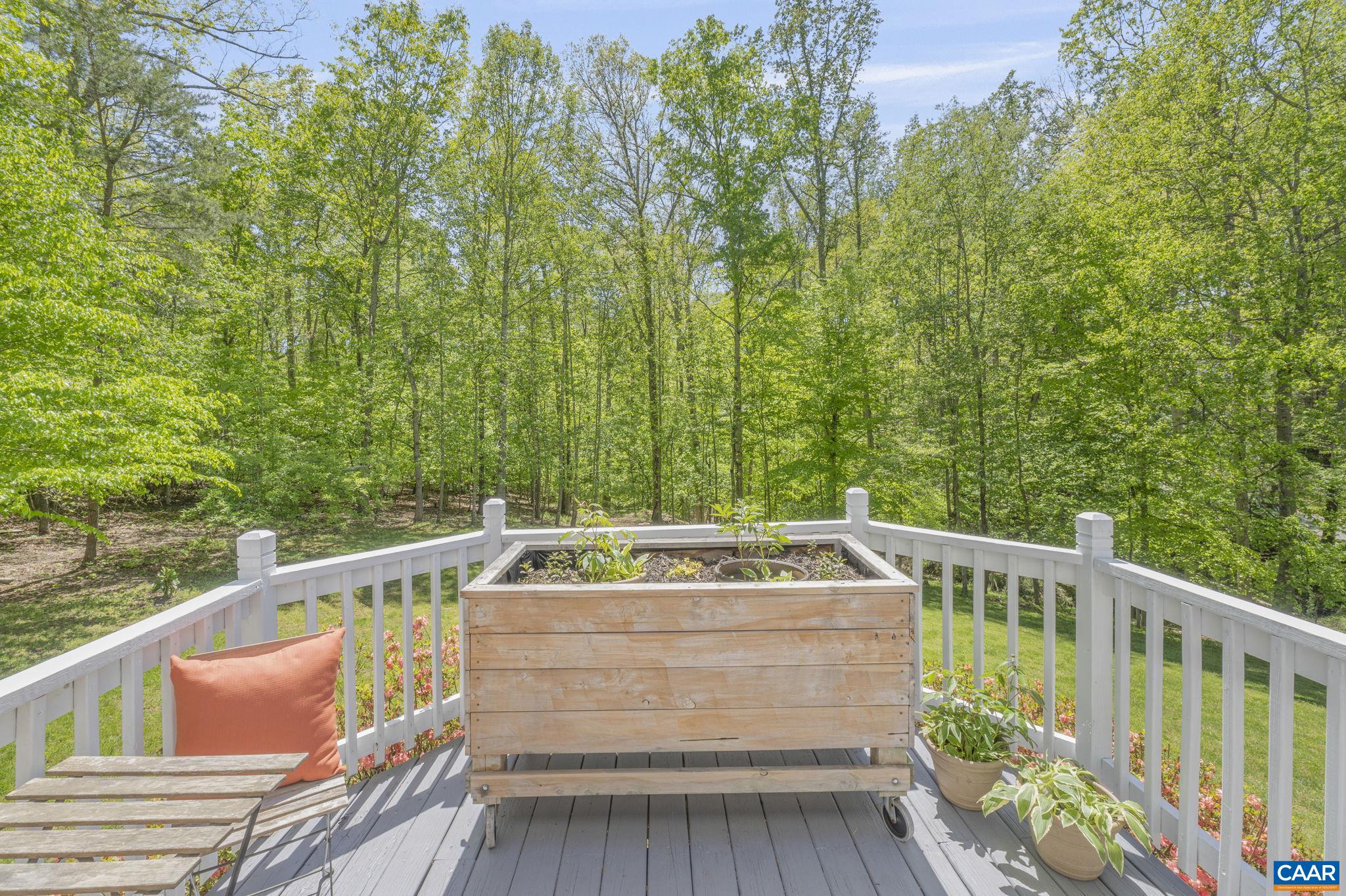 1025 SHADWELL RD