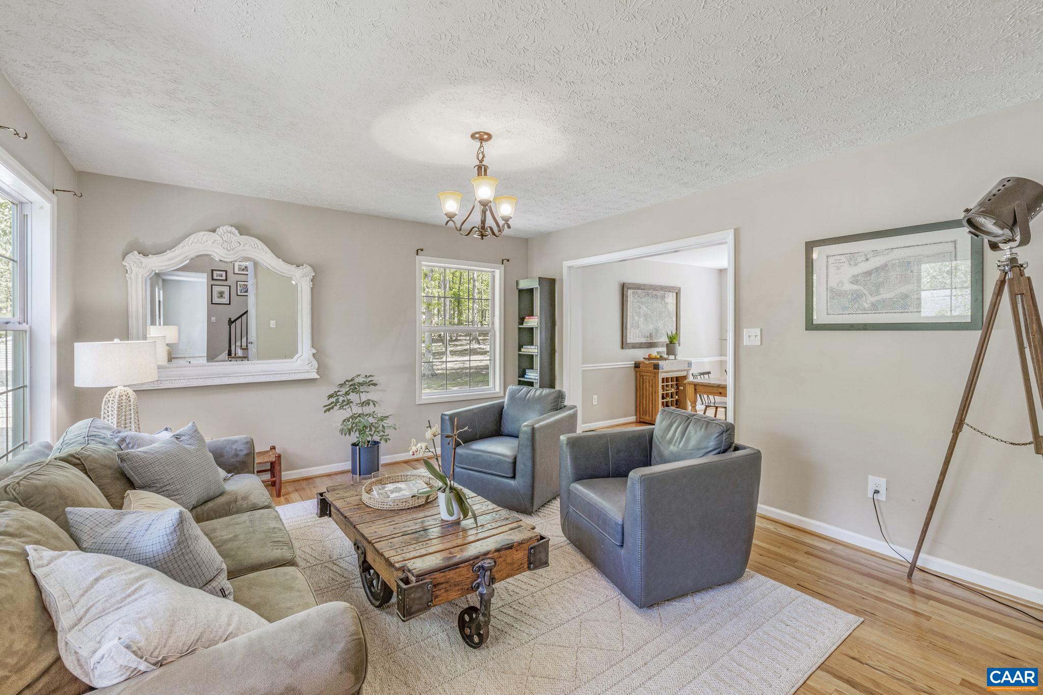 1025 SHADWELL RD