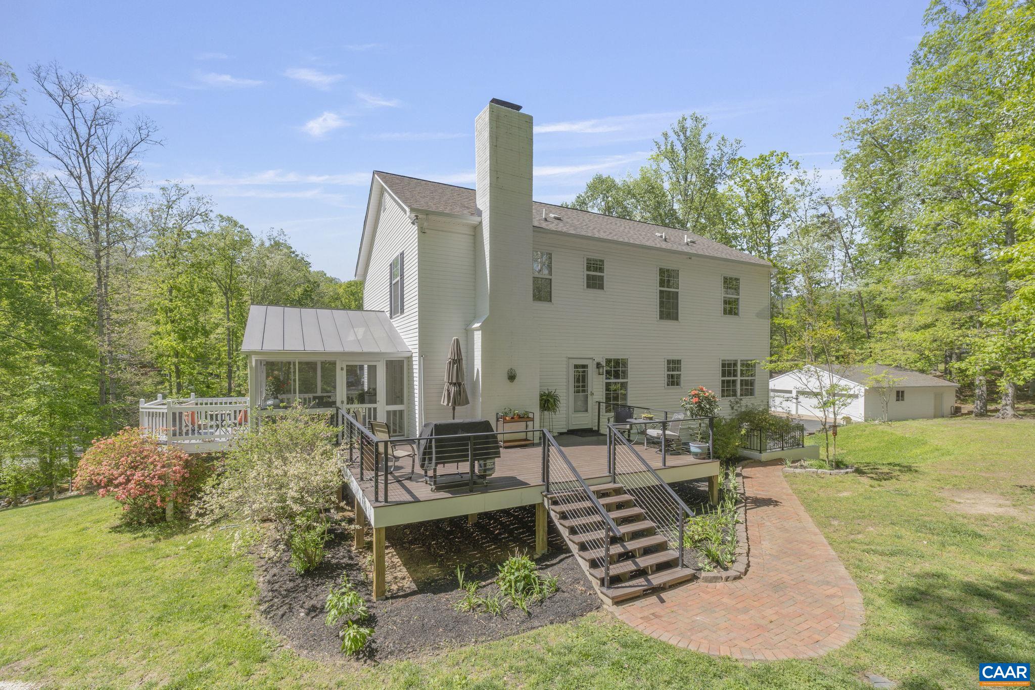 1025 SHADWELL RD