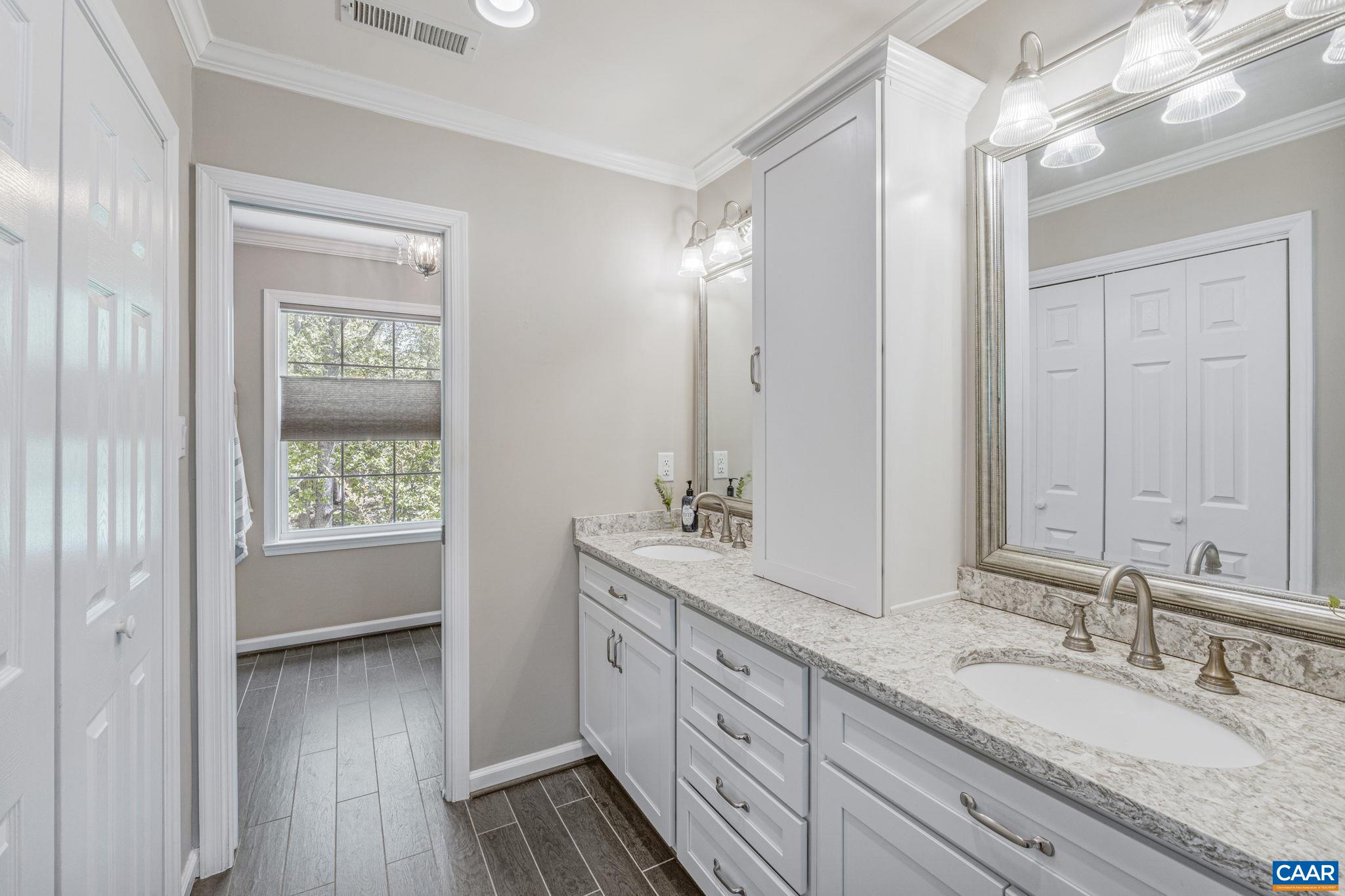 1025 SHADWELL RD