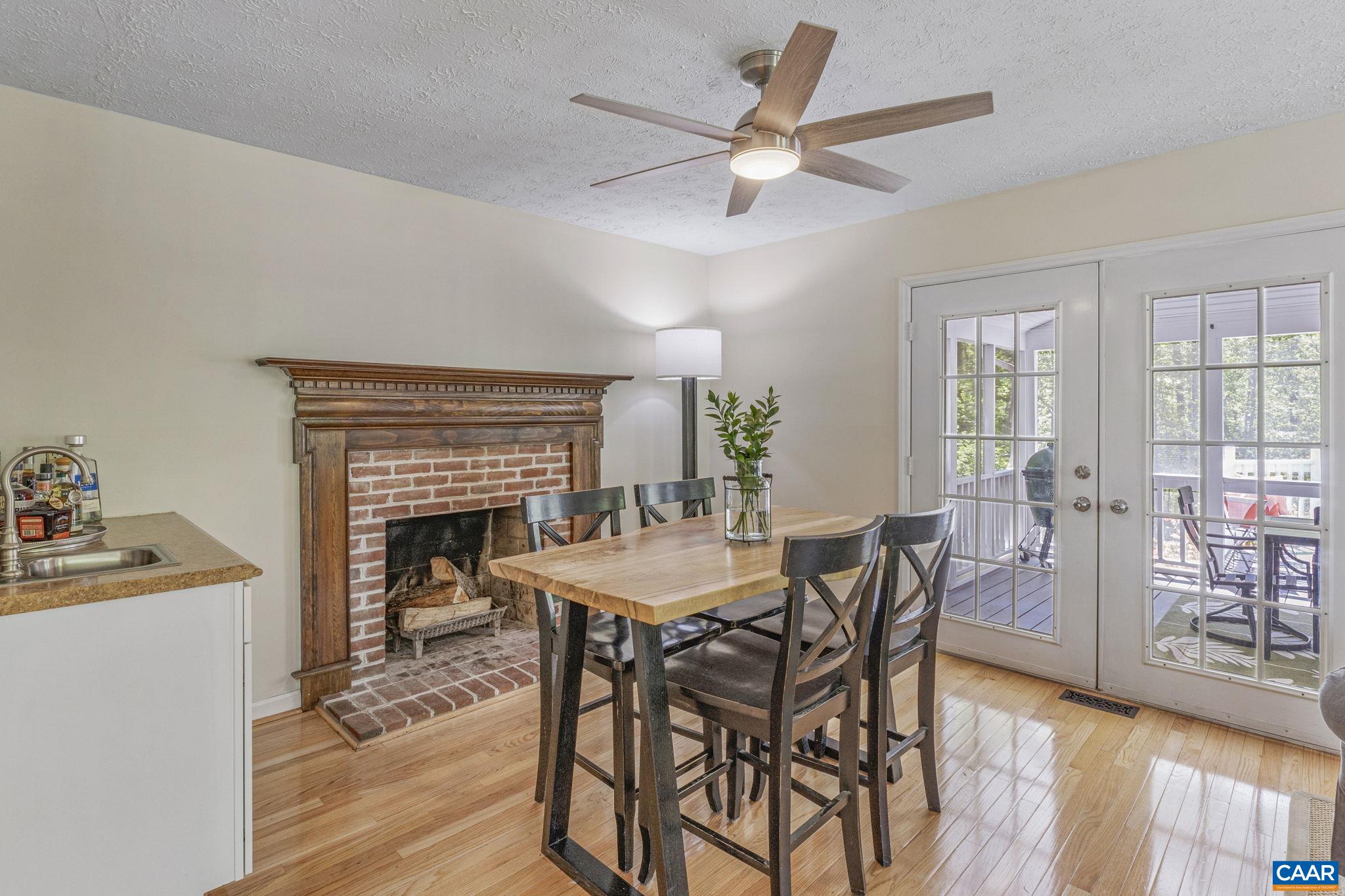 1025 SHADWELL RD