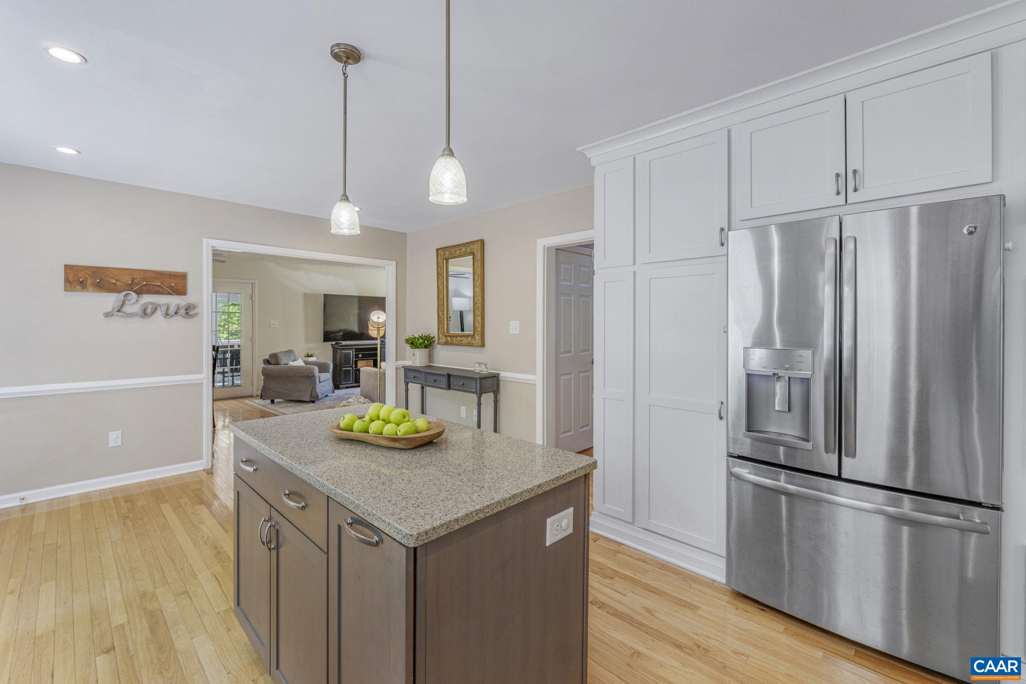 1025 SHADWELL RD