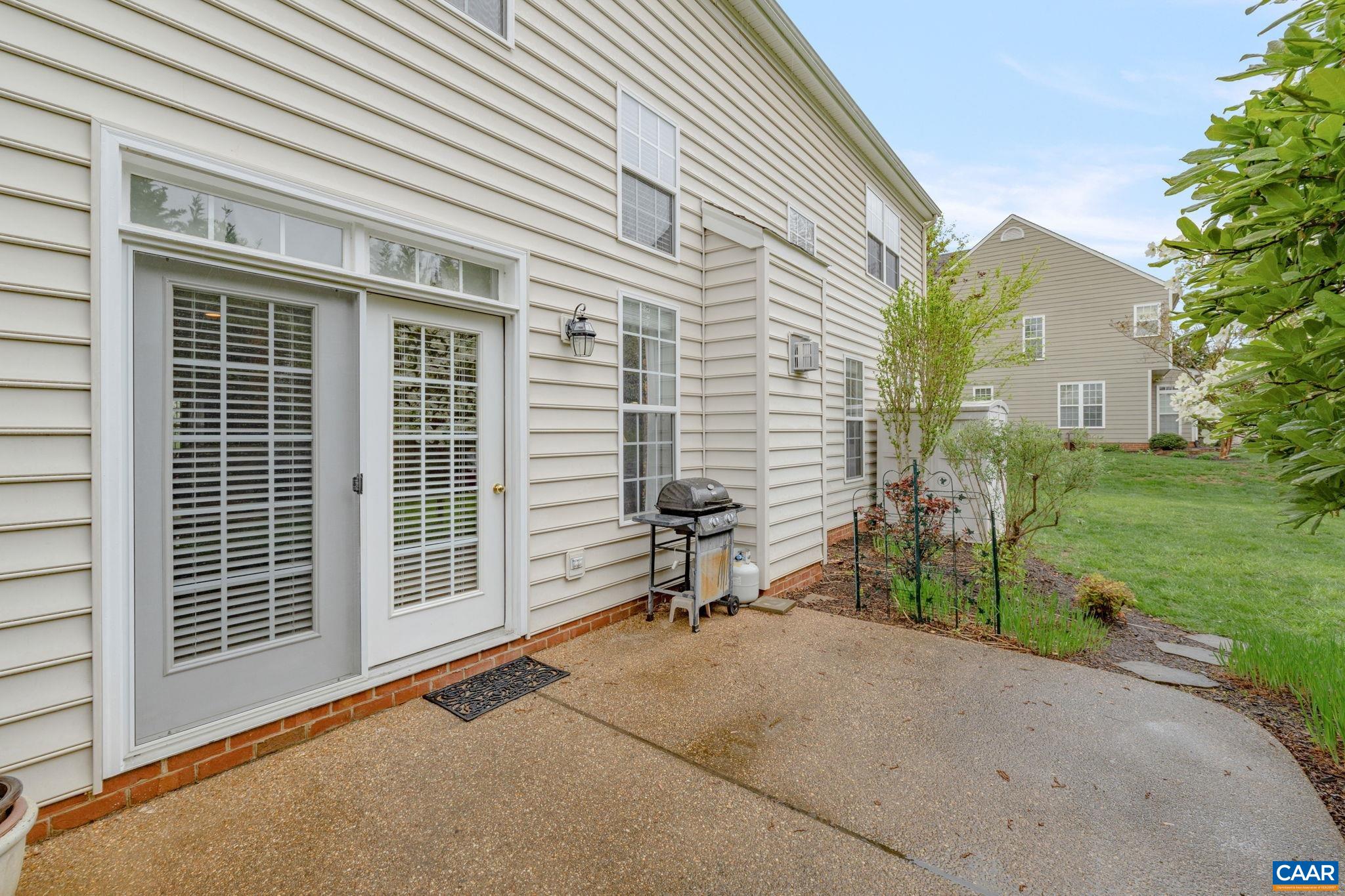 726 RUSSET RD