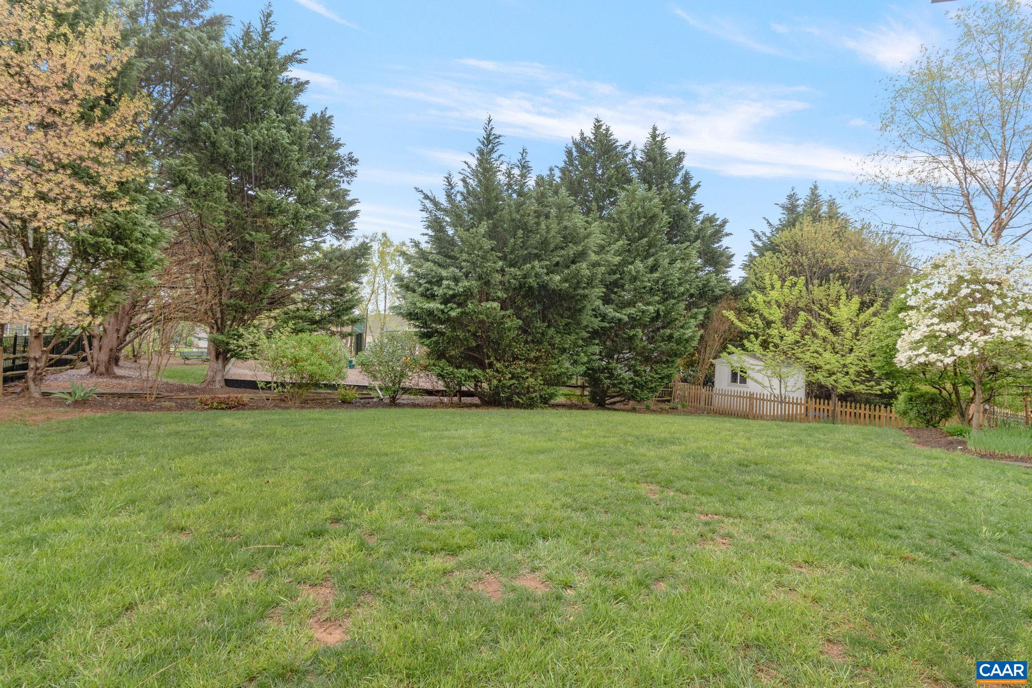 726 RUSSET RD