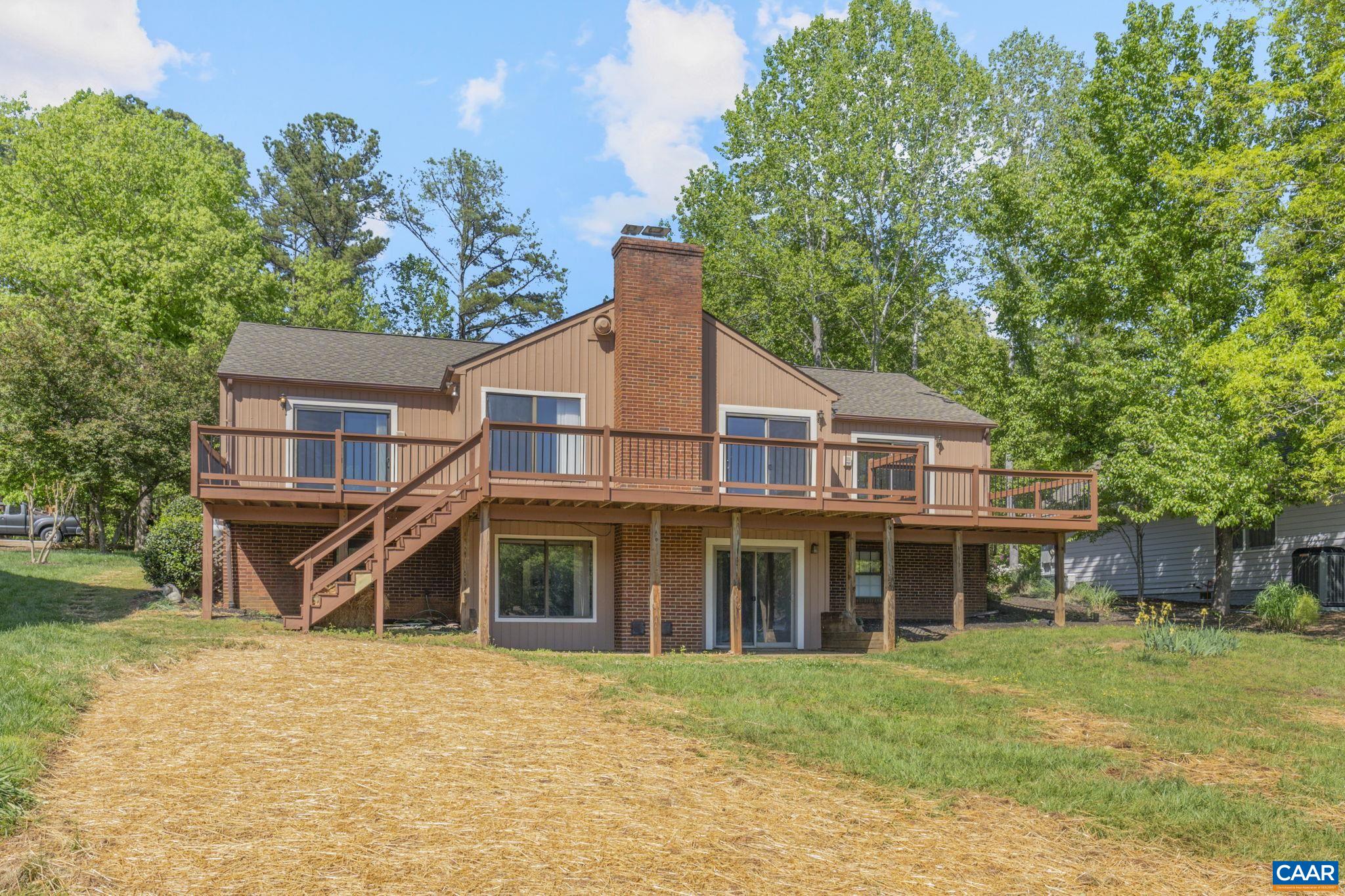 43 TANGLEWOOD RD
